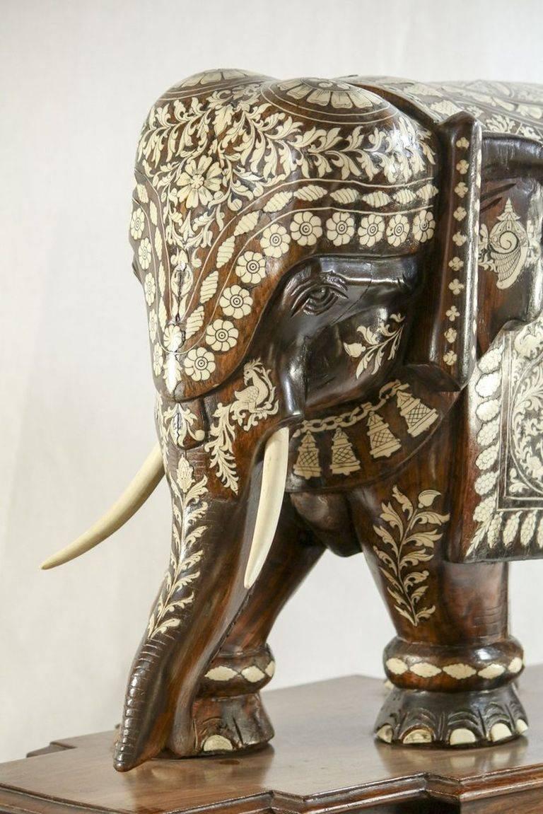 Anglo-Indian Late C19th/Early C20th Handcarved Rosewood & Camel Bone Inlay Elephant On Plinth For Sale