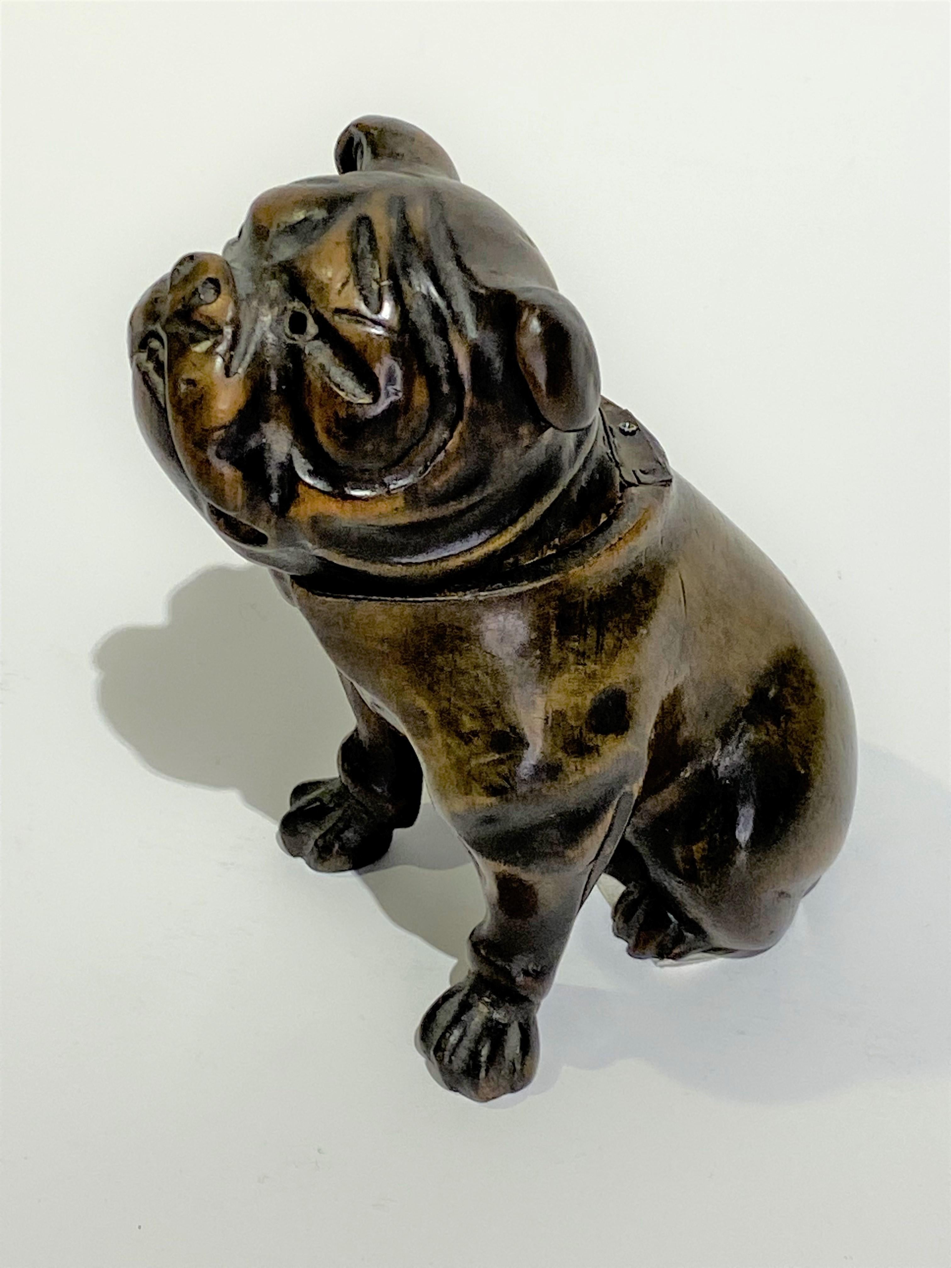 19. Jahrhundert Hand geschnitzt Holz Bulldogge Tintenfass aus England (Handgeschnitzt) im Angebot