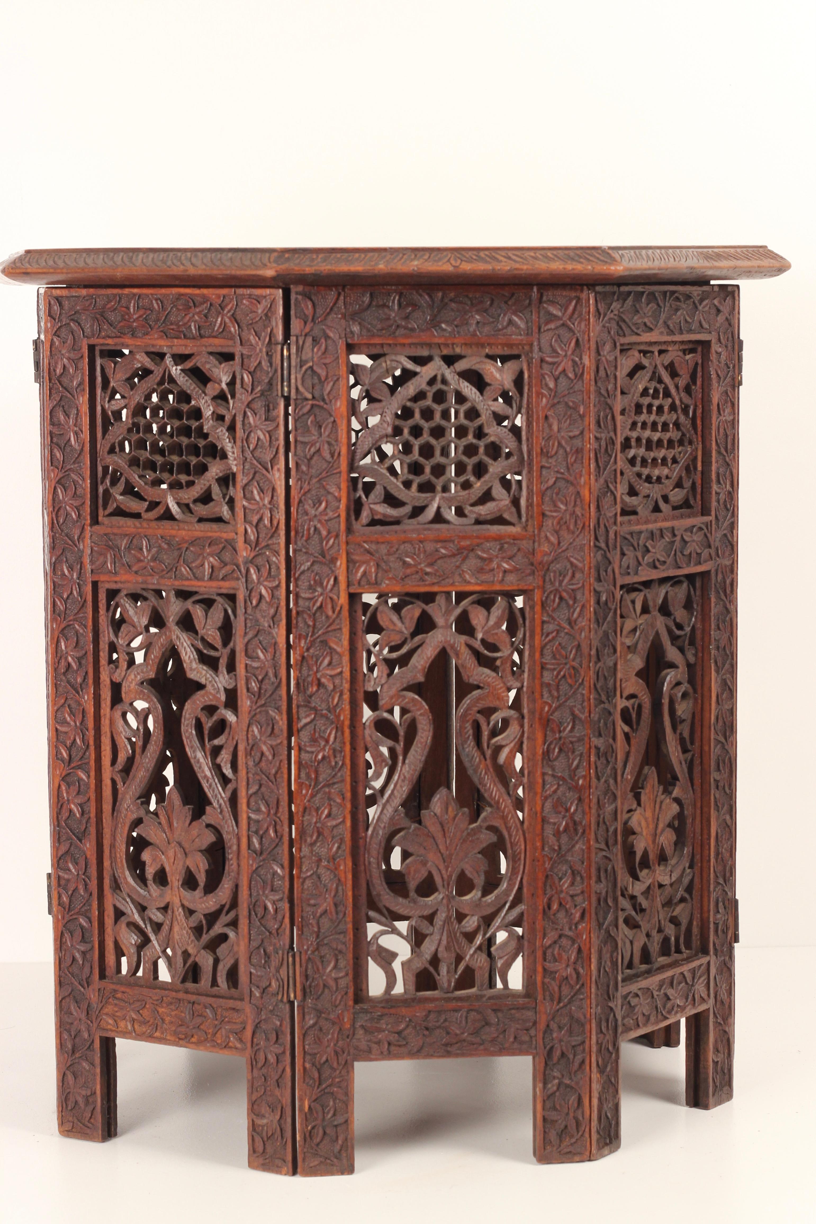 Hand-Carved Boho Chic style 19th Century Hand Carved Wooden Moorish Octagonal Table For Sale