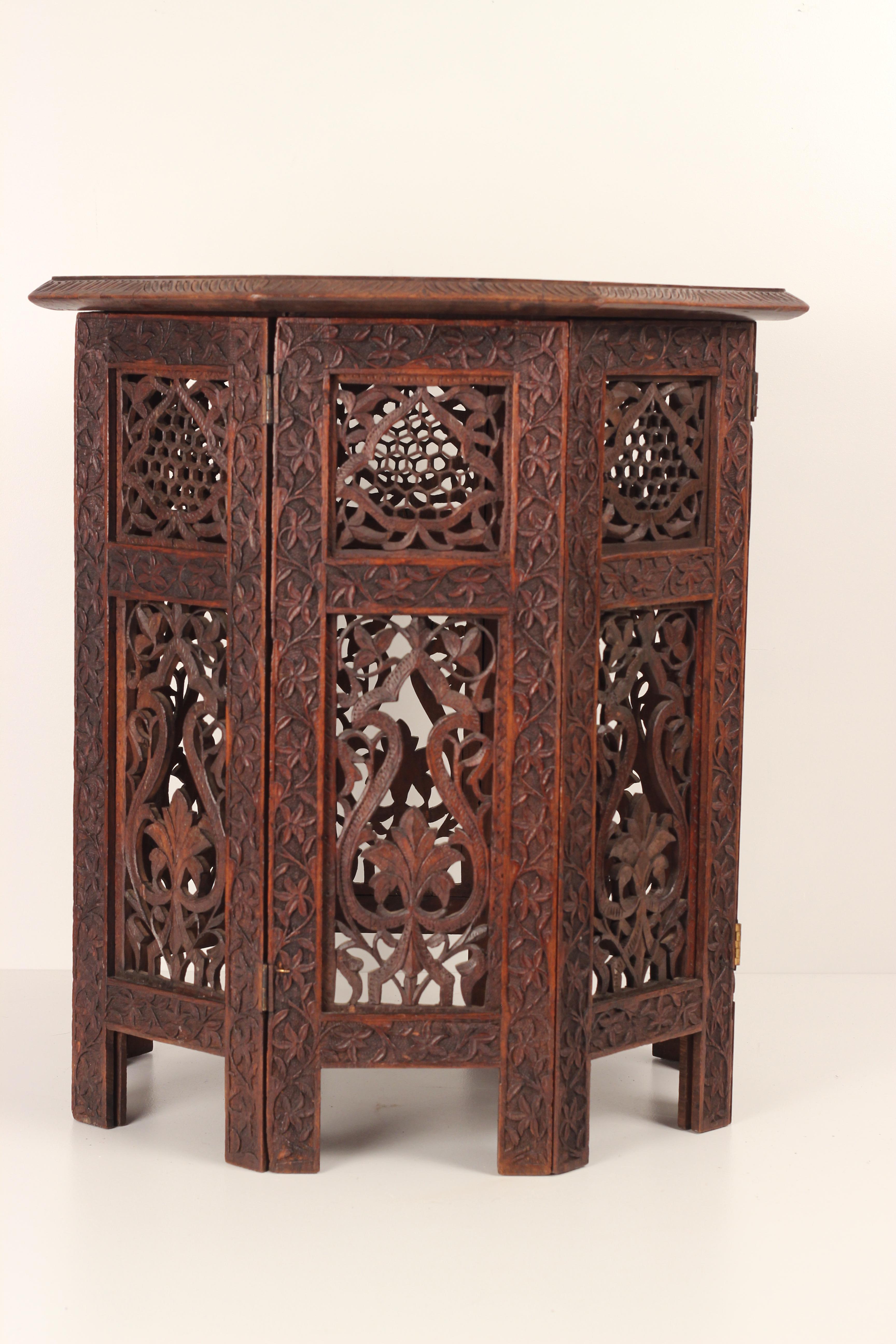 Late 19th Century Boho Chic style 19th Century Hand Carved Wooden Moorish Octagonal Table For Sale