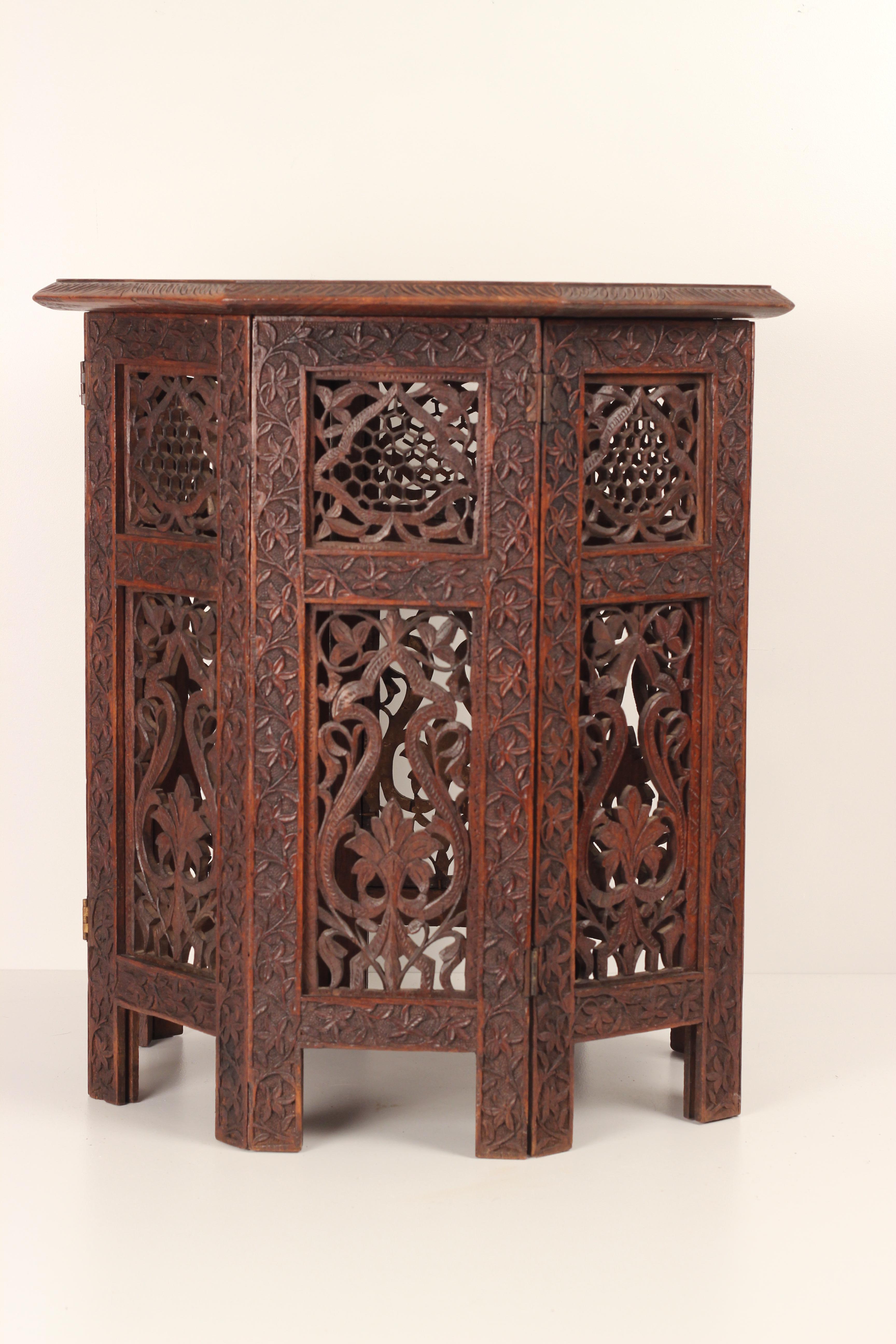 Boho Chic style 19th Century Hand Carved Wooden Moorish Octagonal Table 3