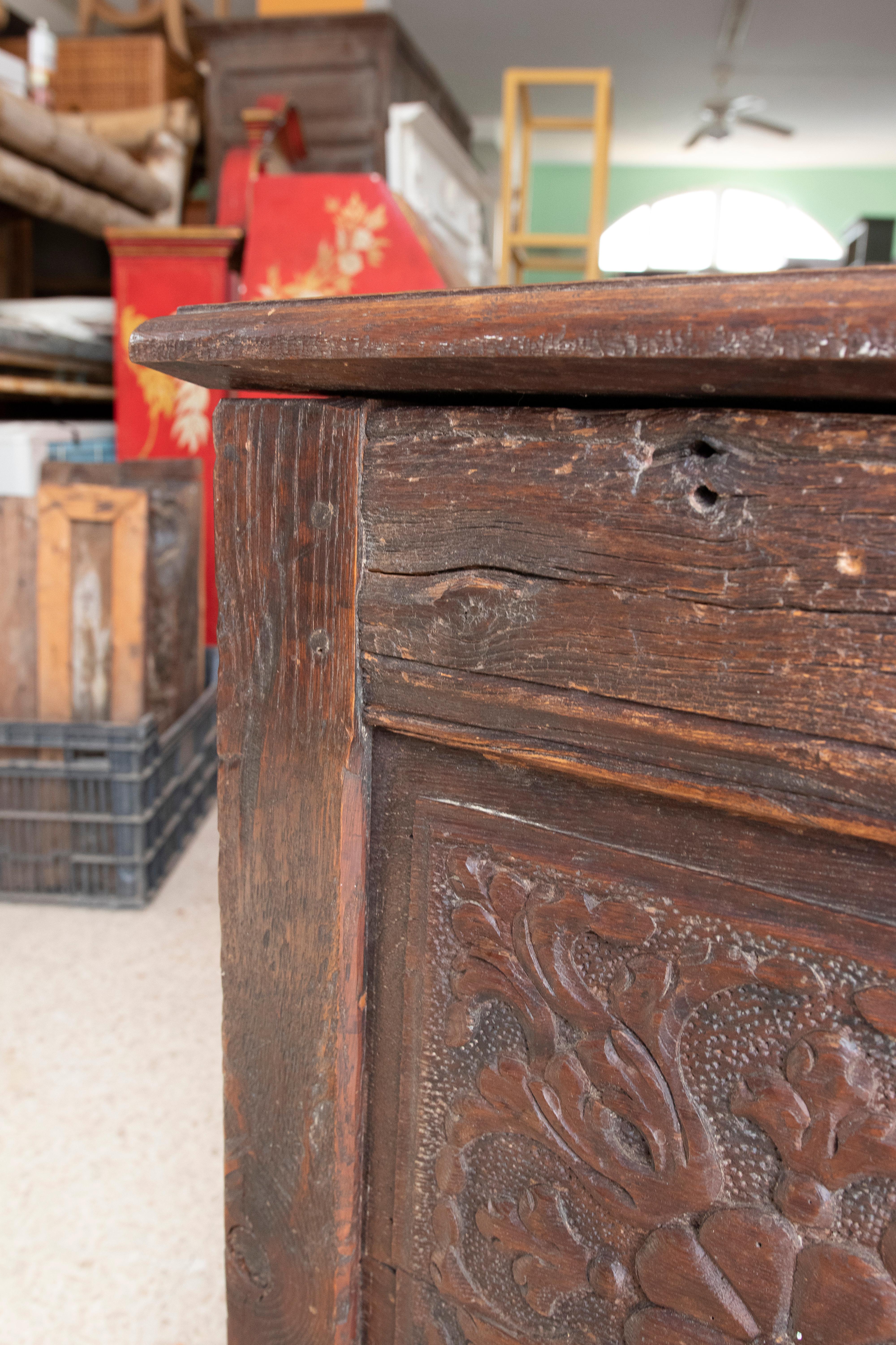 19th Century Hand-Carved Wooden Trunk For Sale 7
