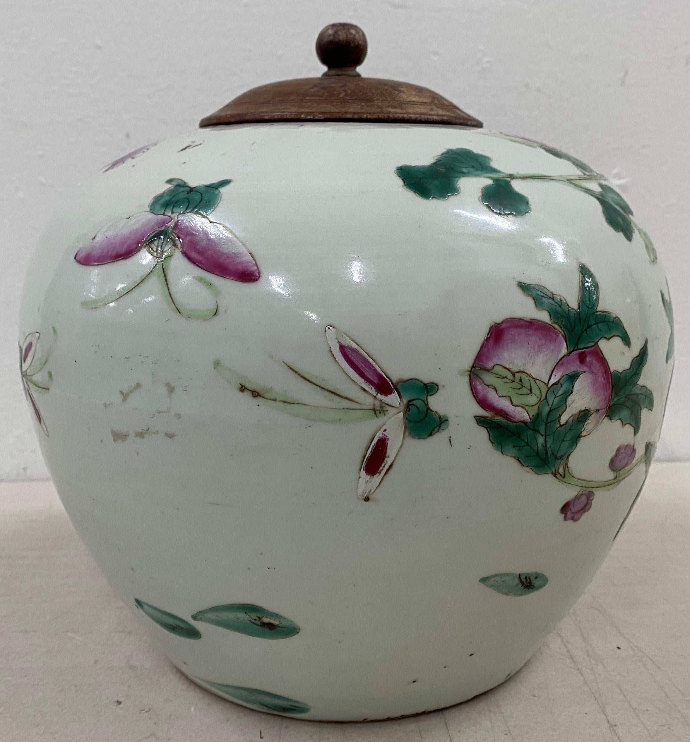 19th Century Hand Incised and Painted Ginger Jar In Good Condition For Sale In San Francisco, CA