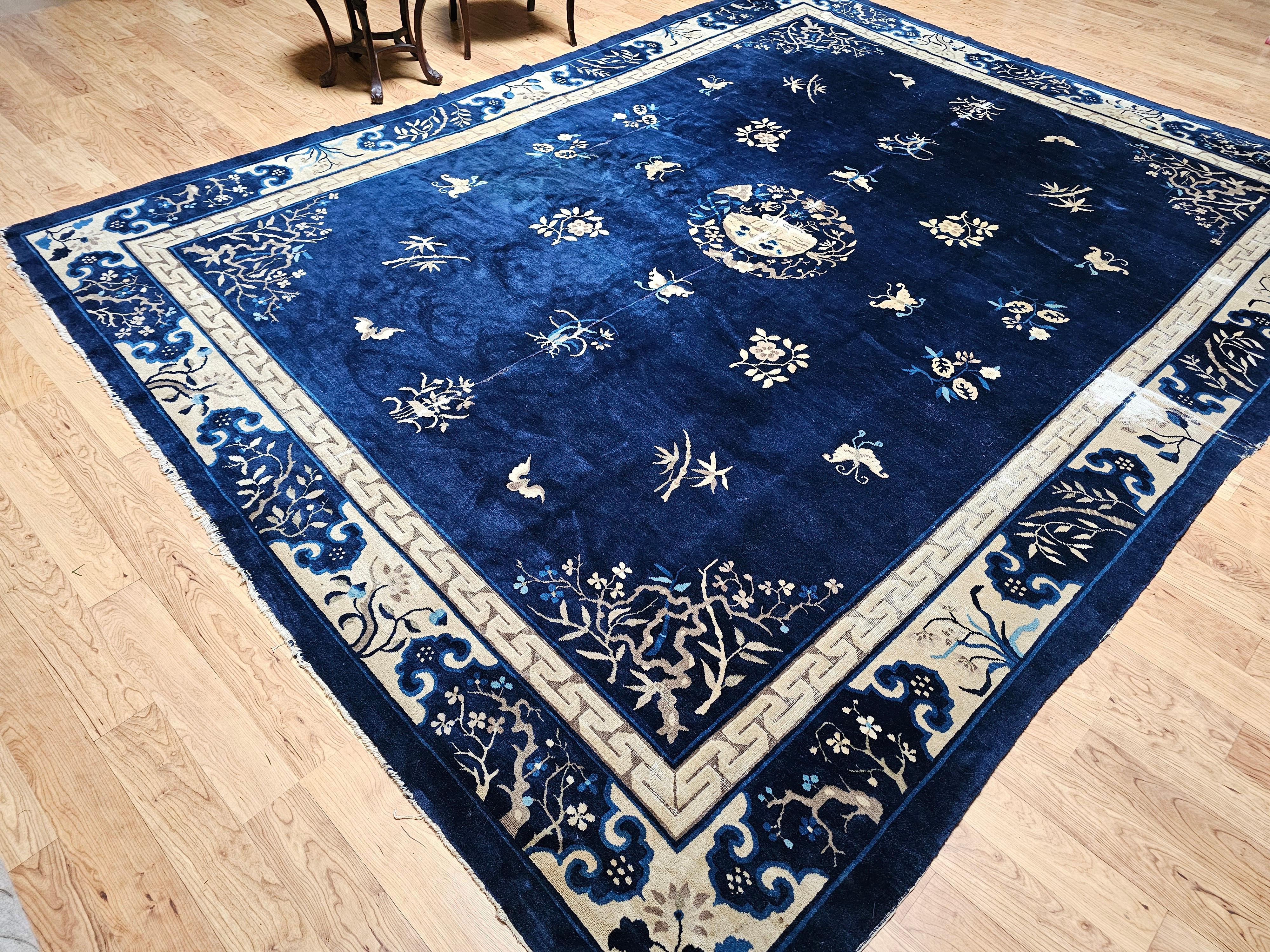 Vintage Chinese Peking Room-Size Rug with Floral and Butterfly Motifs For Sale 11