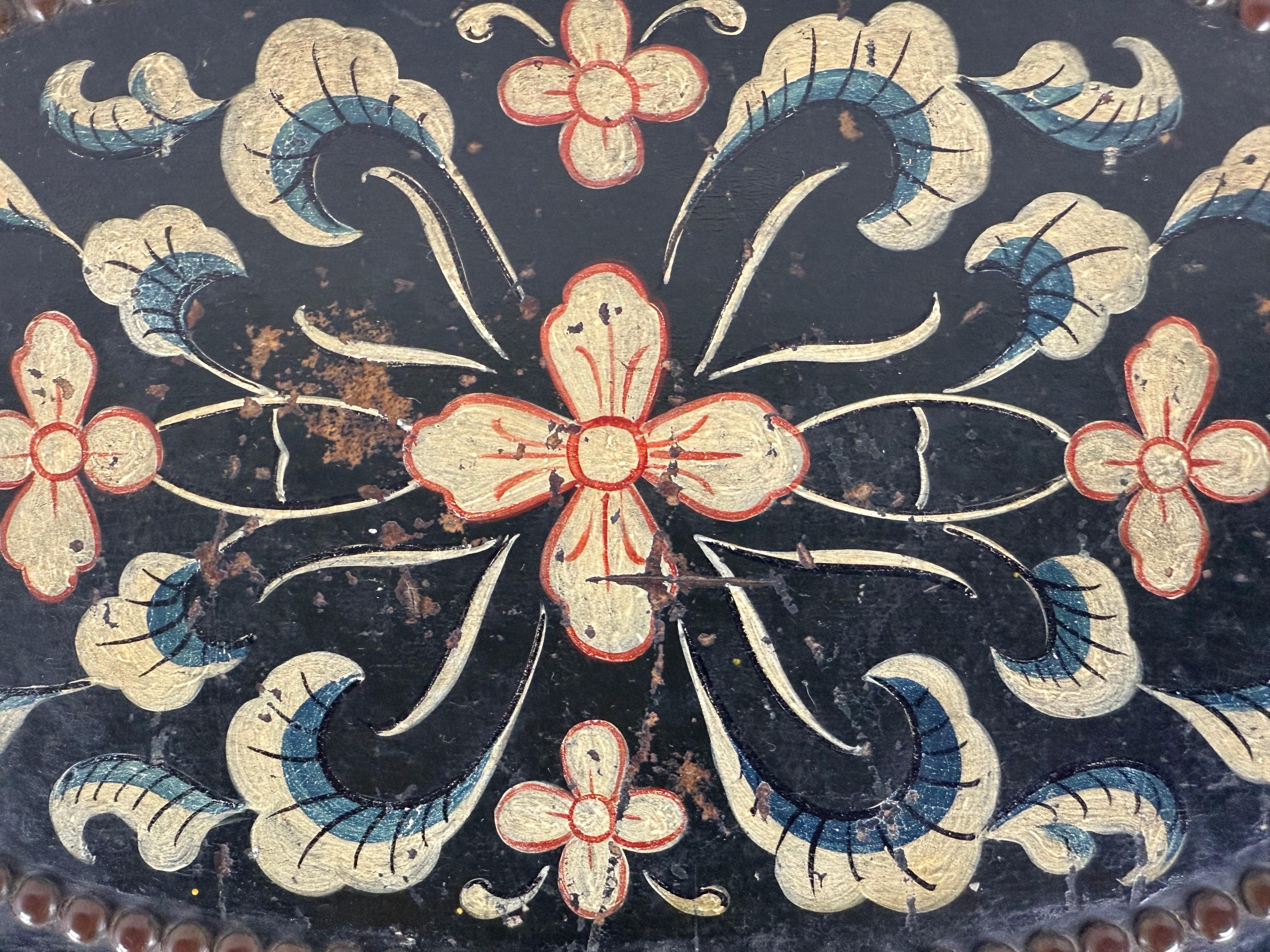 Leather 19th century hand-painted American immigrant trunk For Sale