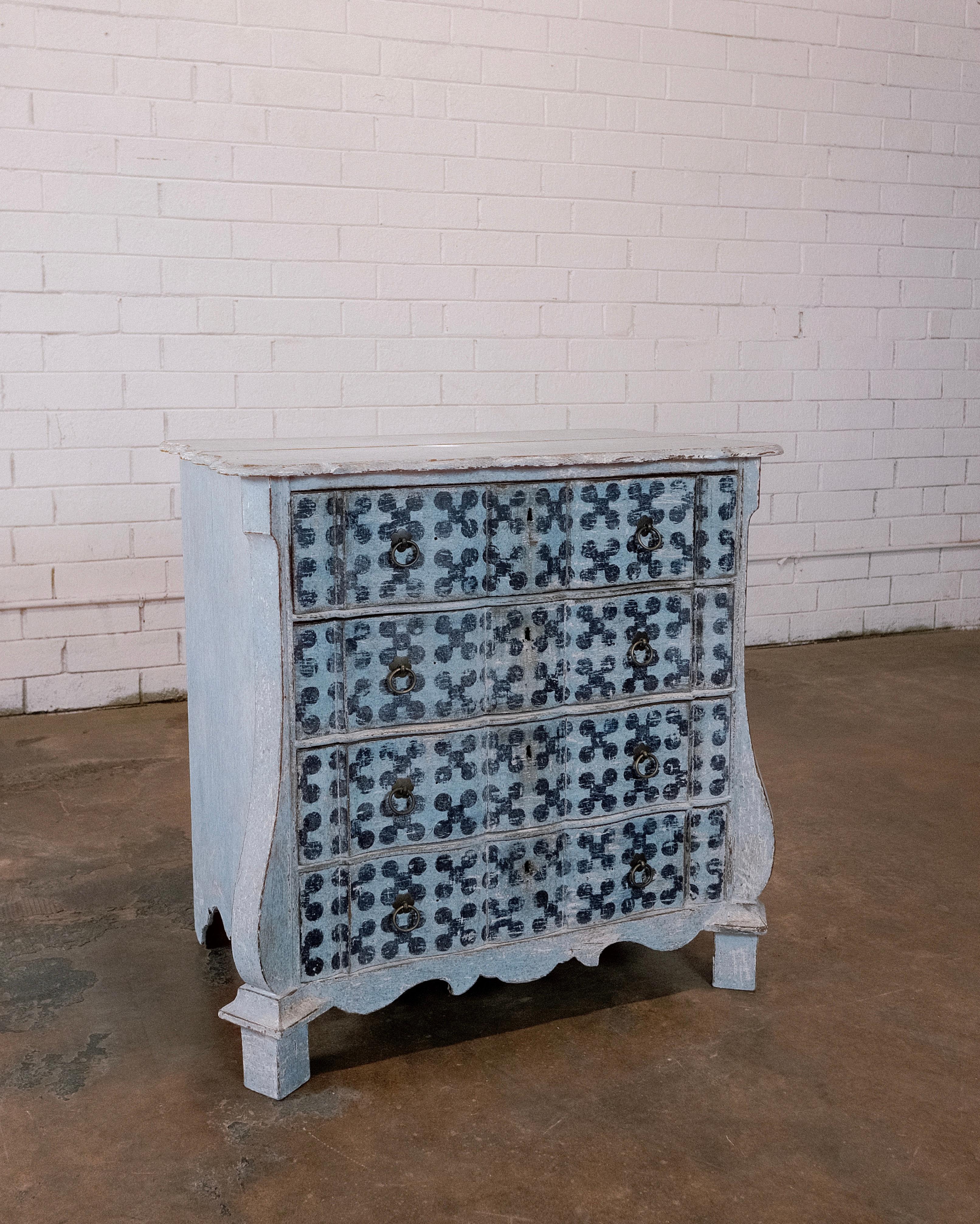 19th Century Hand-Painted Blue Gustavian Chest of Drawers In Good Condition For Sale In High Point, NC