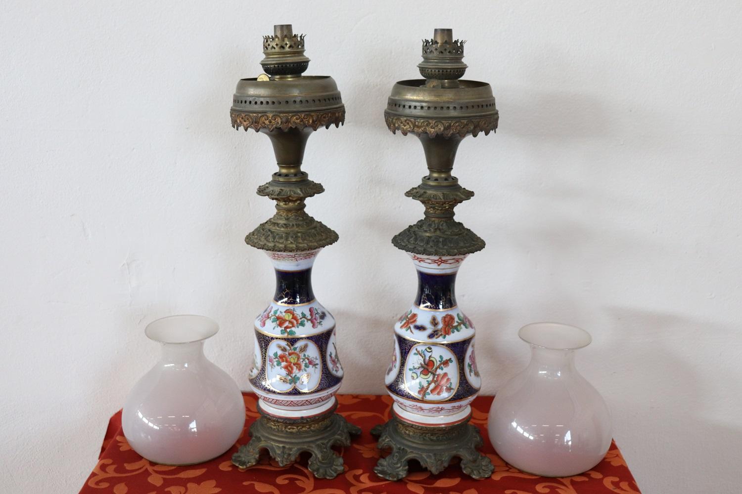 19th Century Hand Painted Ceramic Pair of Antique Oil Table Lamps 7