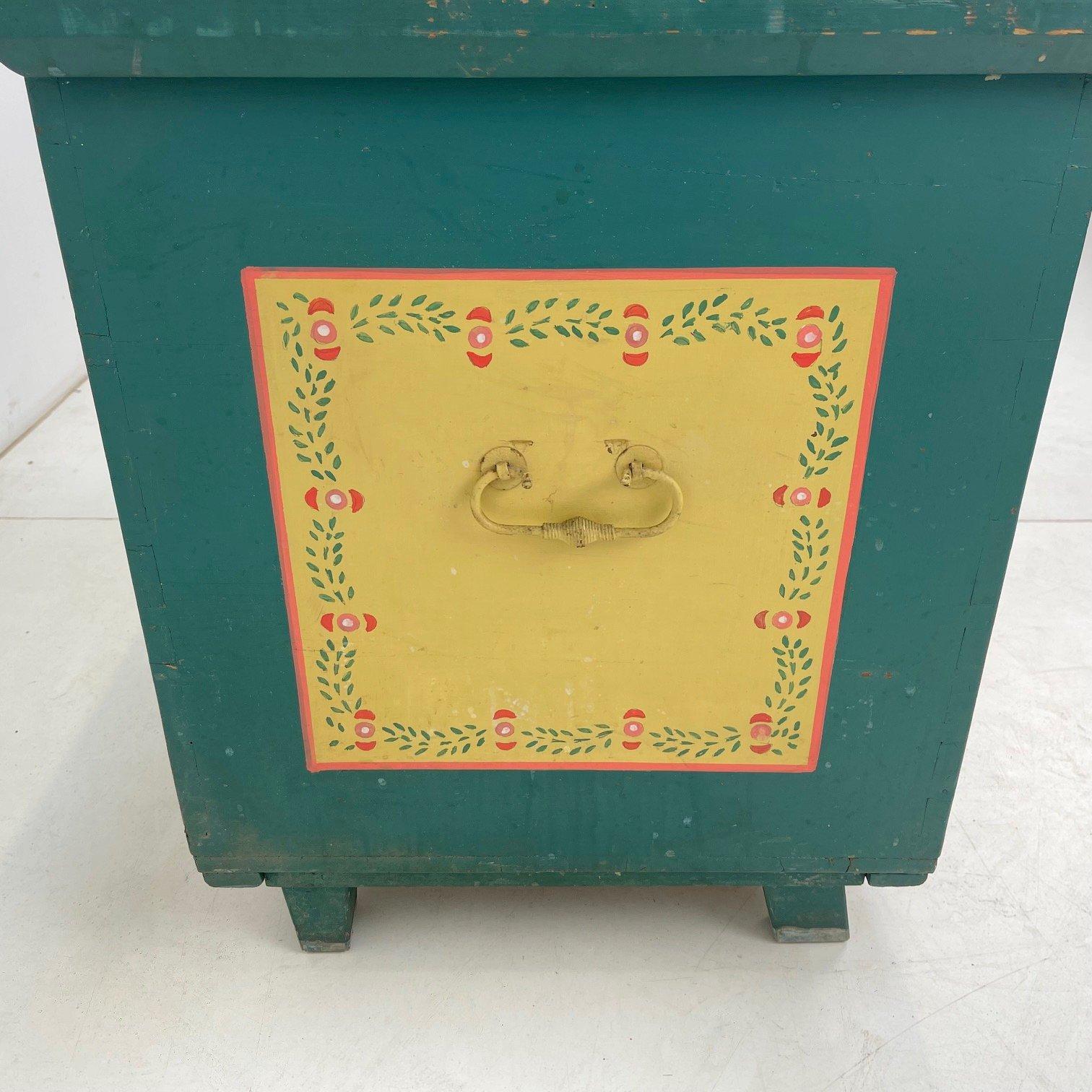 19th Century Hand Painted Chest or Floor Trunk For Sale 7
