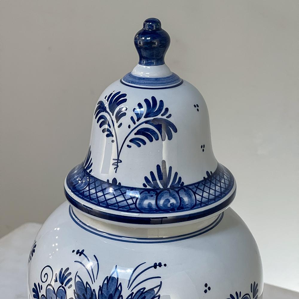 19th Century Hand-Painted Delft Blue & White Lidded Urn For Sale 2
