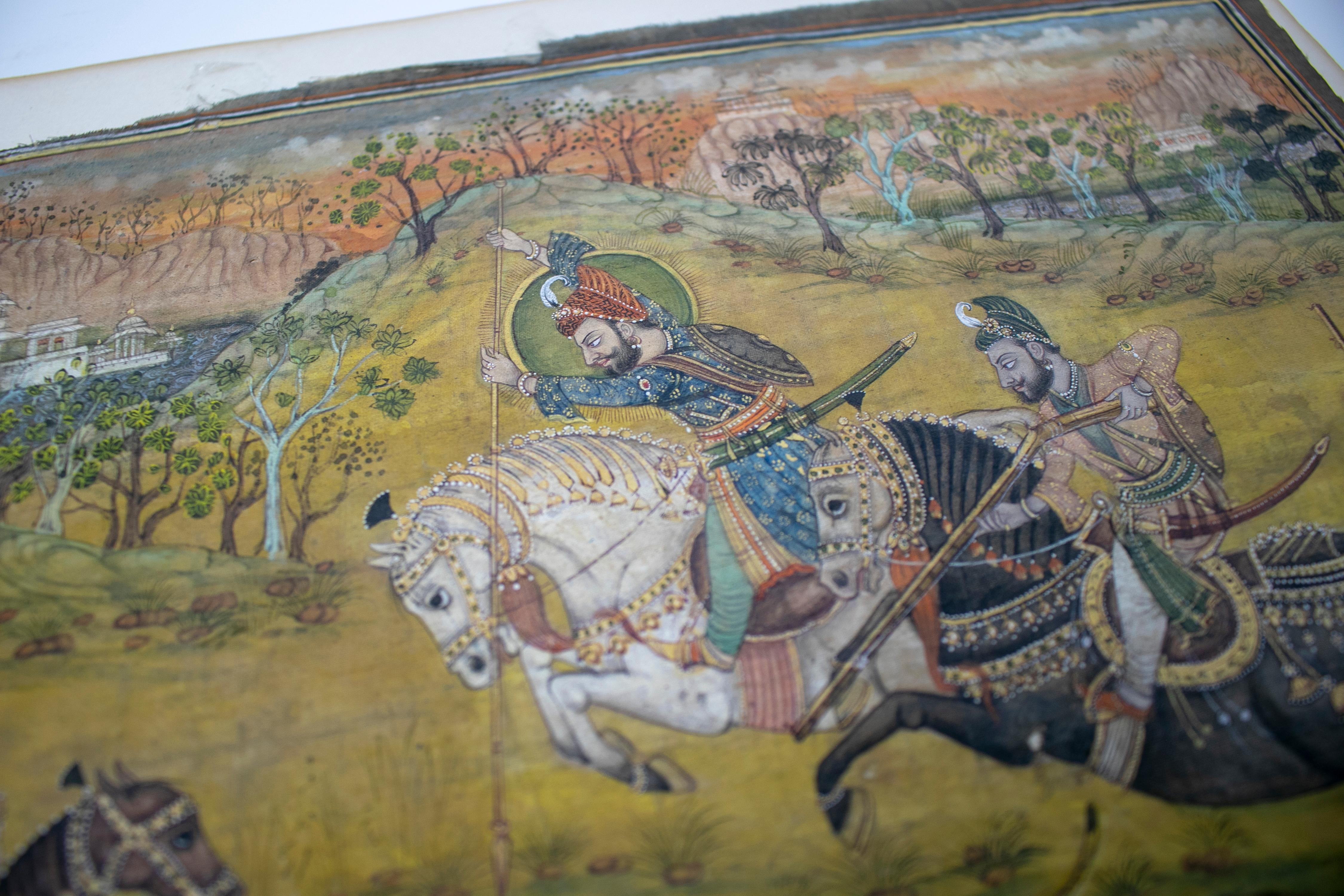 19th Century Hand Painted Drawing on Indian Cloth In Good Condition For Sale In Marbella, ES