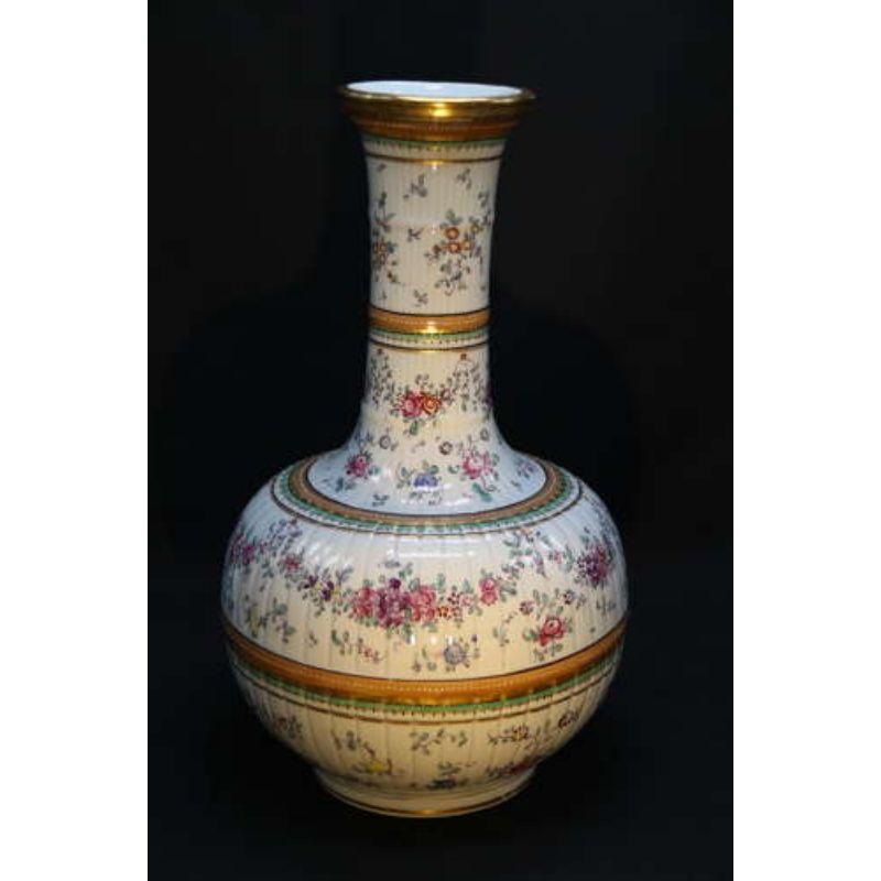 19th Century Hand Painted French Porcelain Vase by Samson of Paris, circa 1890 For Sale 4