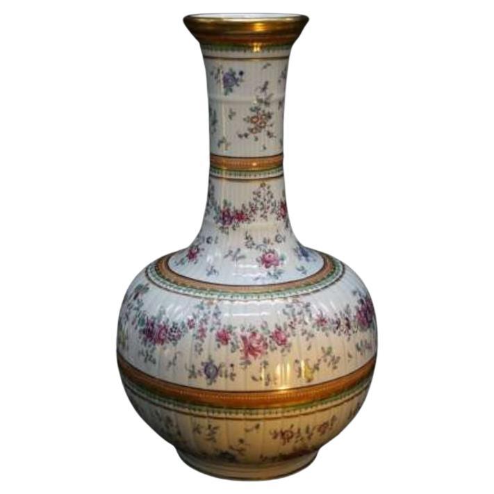 19th Century Hand Painted French Porcelain Vase by Samson of Paris, circa 1890 For Sale