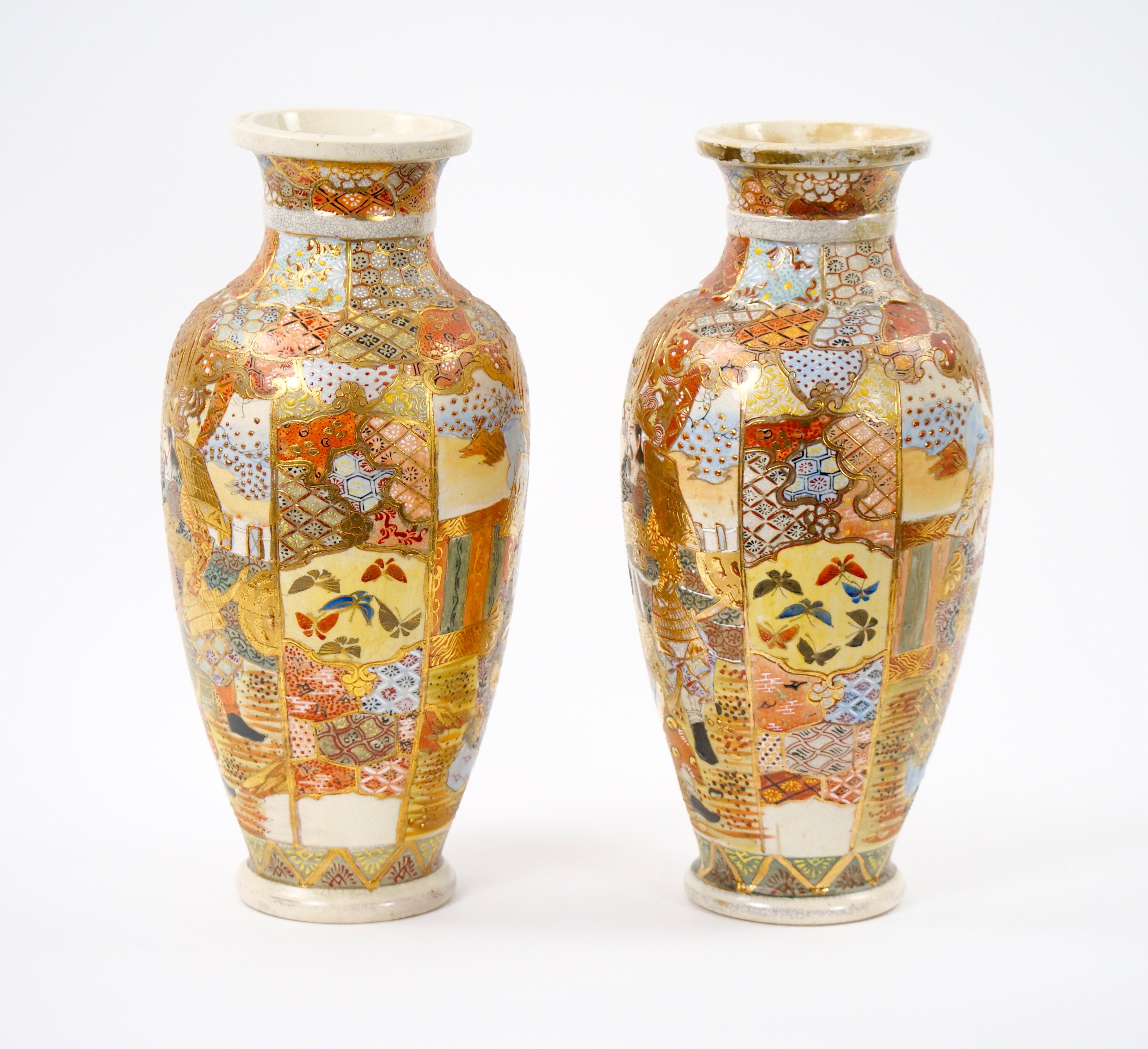 Jarrón Pareja Satsuma de Porcelana Dorada / Pintada a Mano del Siglo XIX siglo XIX en venta