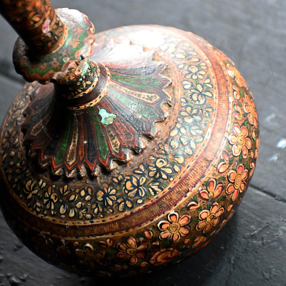19th Century Hand Painted Kashmiri Vessel  In Good Condition For Sale In London, GB