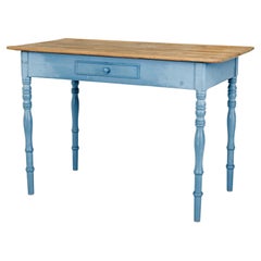 Table d'appoint en pin peinte à la main au 19e siècle