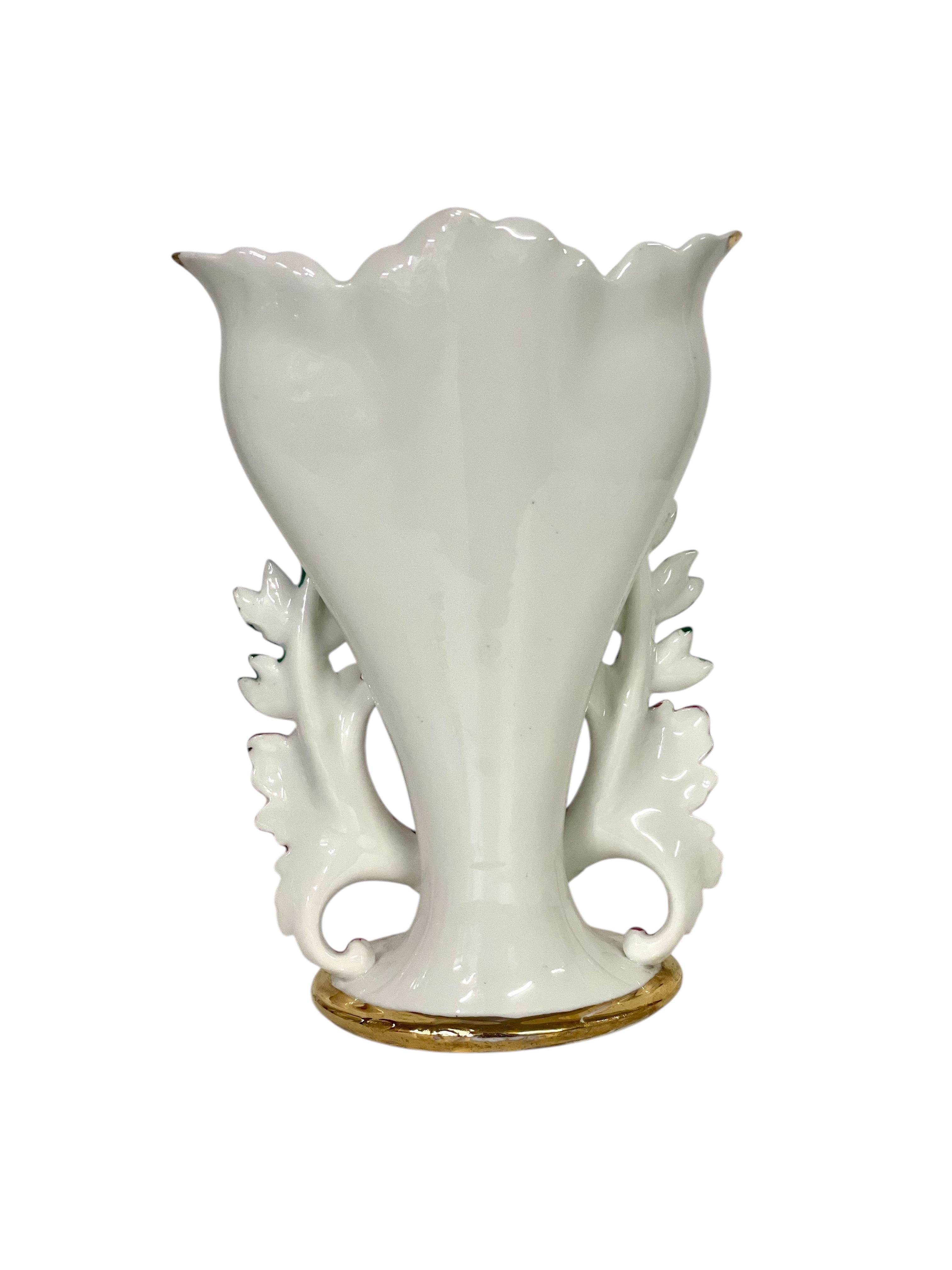 Vaso nuziale in porcellana del XIX secolo con accenti dorati In condizioni buone in vendita a LA CIOTAT, FR