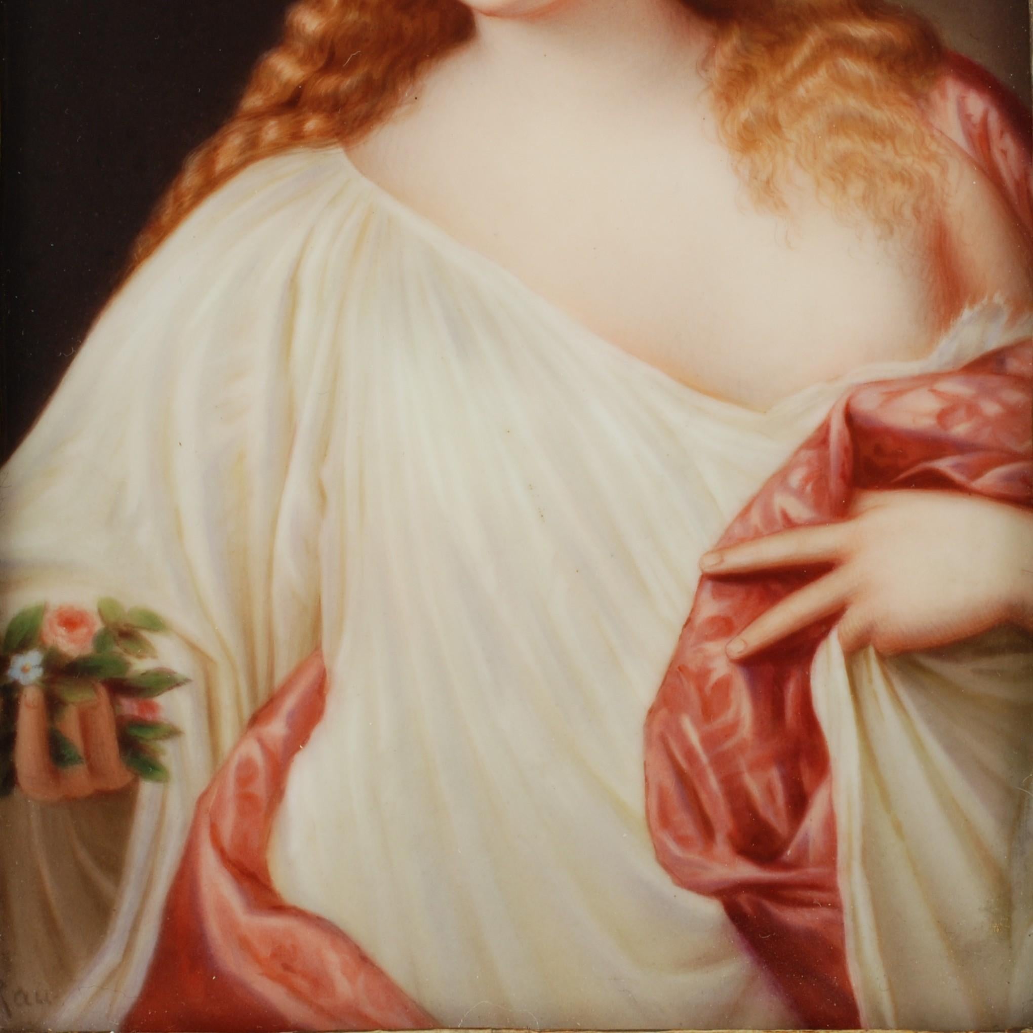 Allemand Plaque en porcelaine peinte à la main du 19ème siècle, « Flora » d'après le Titien, signée par Rau en vente