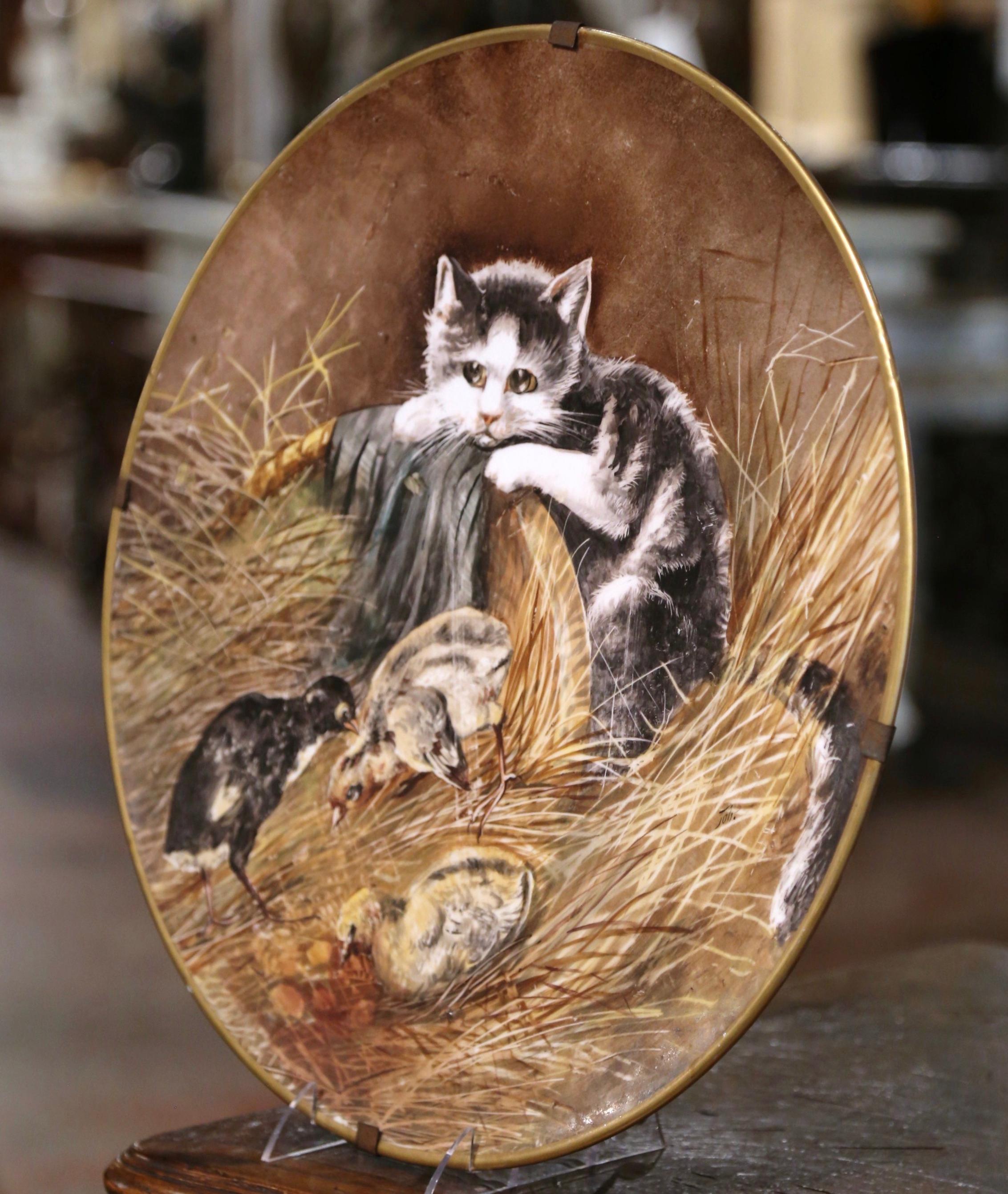  Wandteller aus handbemalter Porzellan des 19. Jahrhunderts mit Katze, gestempelt J.P. Frankreich im Angebot 3