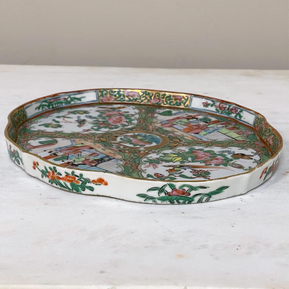 19th Century Hand-Painted Rose Medallion Oval Platter 4