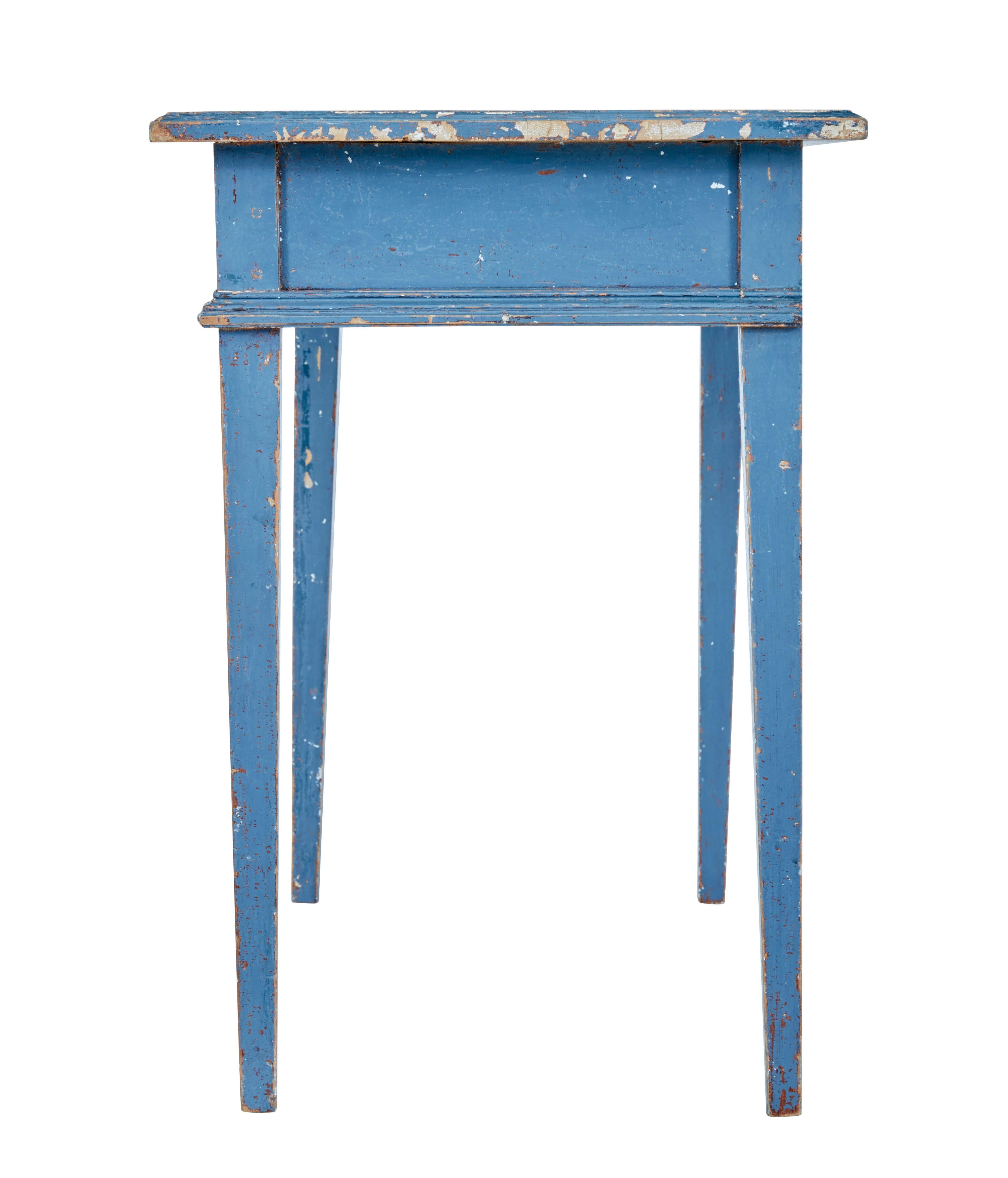 19th Century Hand Painted Swedish Side Table In Fair Condition In Debenham, Suffolk