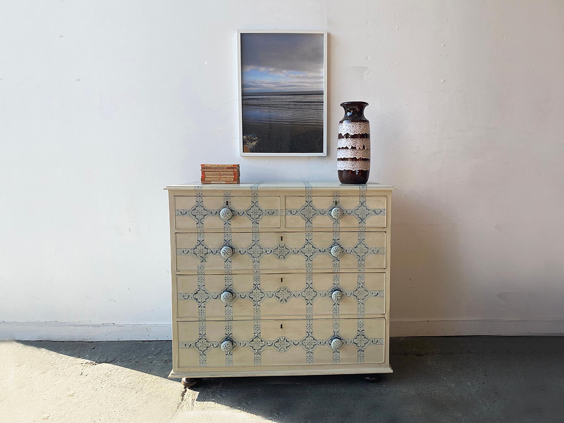 British 19th century hand painted two over three chest of drawers For Sale