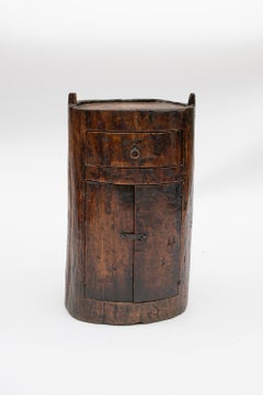 19th Century Handcarved Chinese Elmwood Trunk Side / Bedside Table /Pedestal