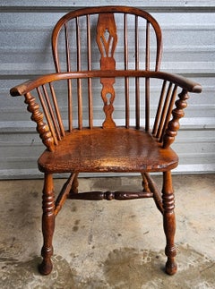 19th Century Handcrafted English Oak Windsor Armchair
