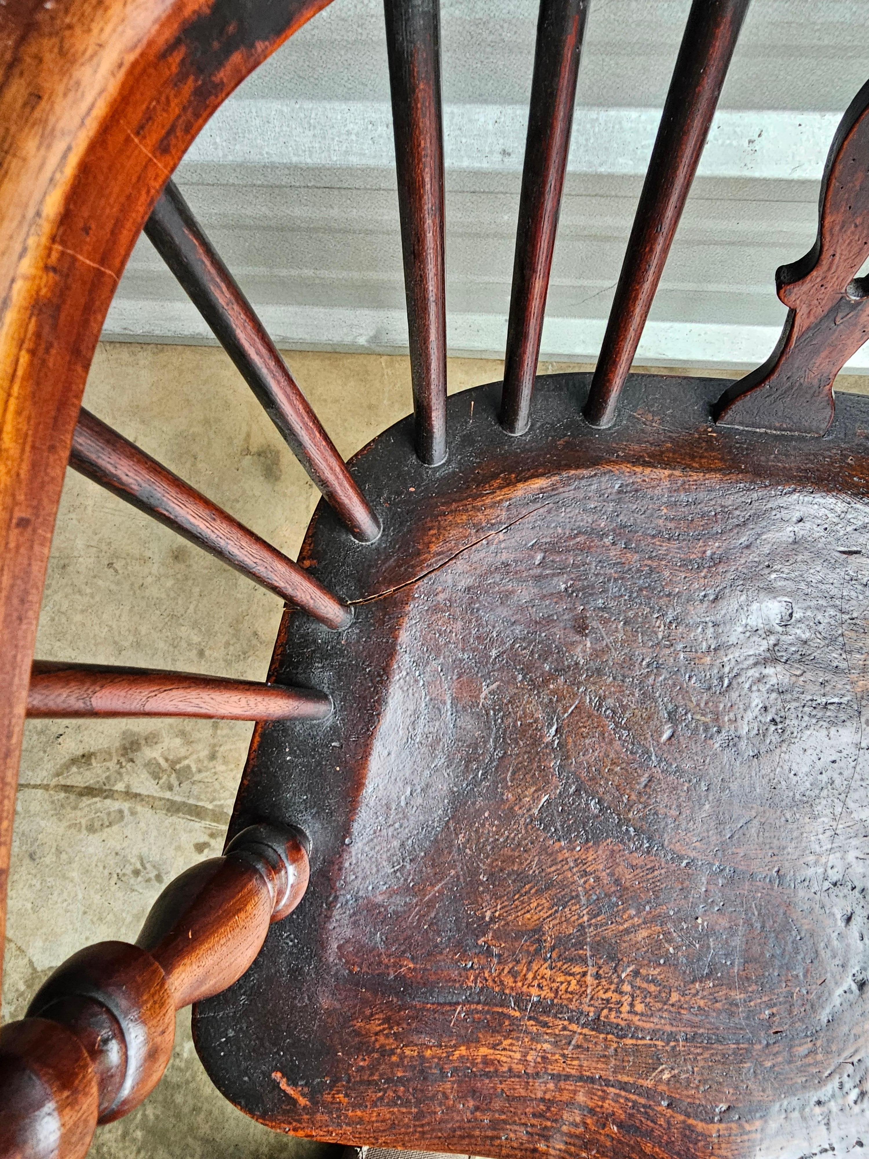 Quercia Poltrona Windsor in Oak inglese del 19° secolo, realizzata a mano in vendita