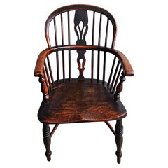 Sillón Windsor de roble inglés del siglo XIX hecho a mano