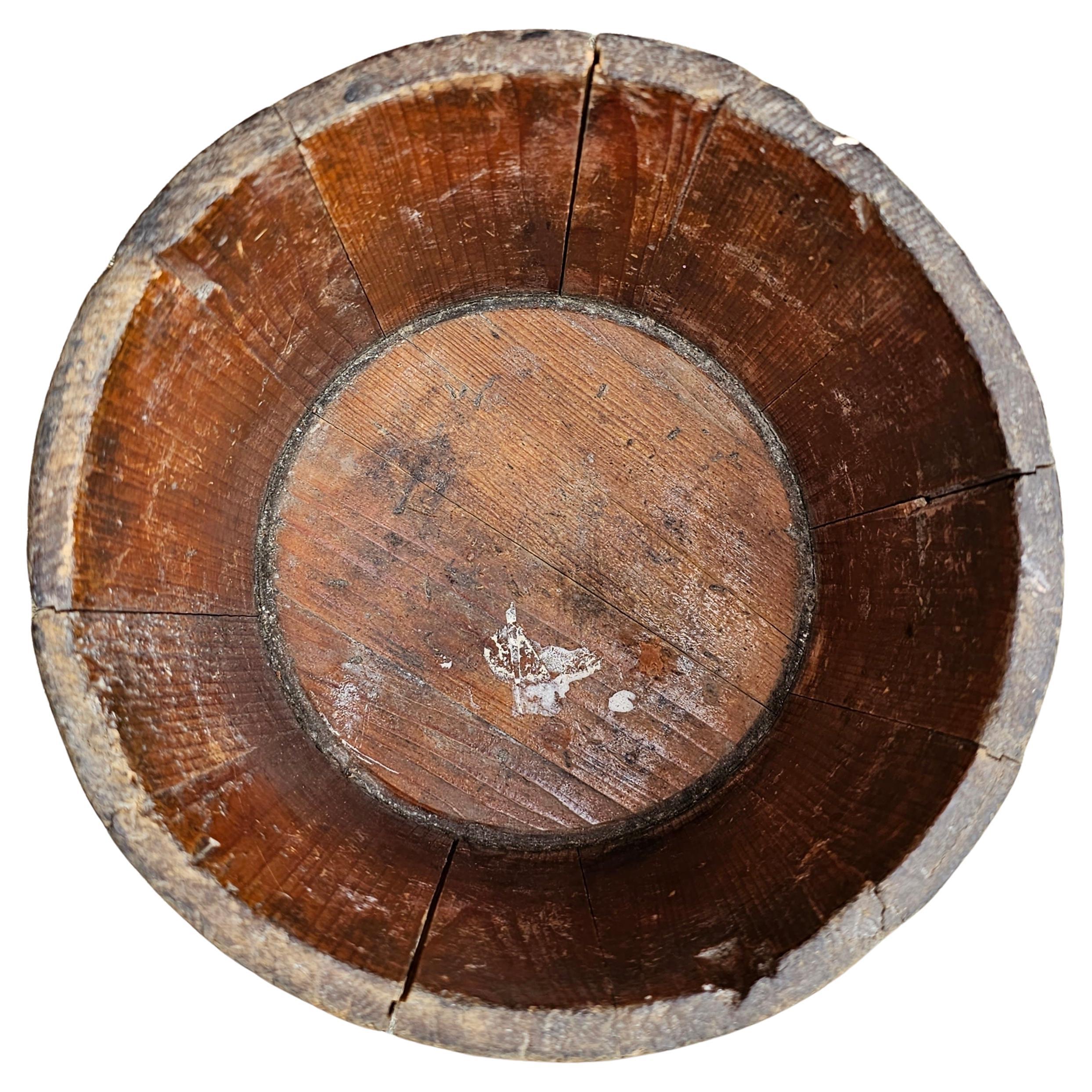 Handgefertigter, gedrechselter, gedrechselter Holzkübel aus dem 19. Jahrhundert, Pflanzgefäß, heute (Edwardian) im Angebot