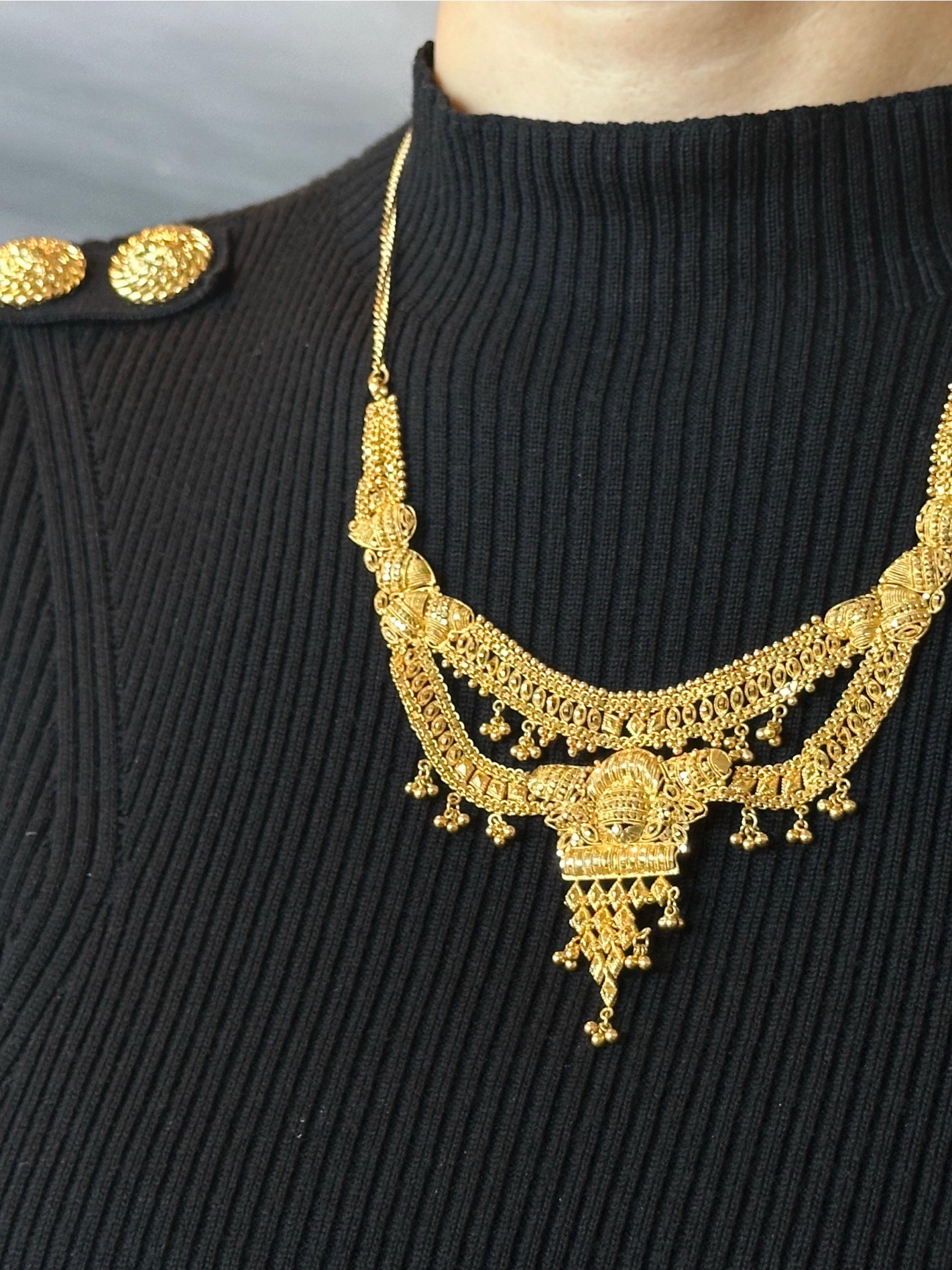 Art déco Collier de mariage indien en or jaune 18 carats, fabriqué à la main au 19ème siècle en vente