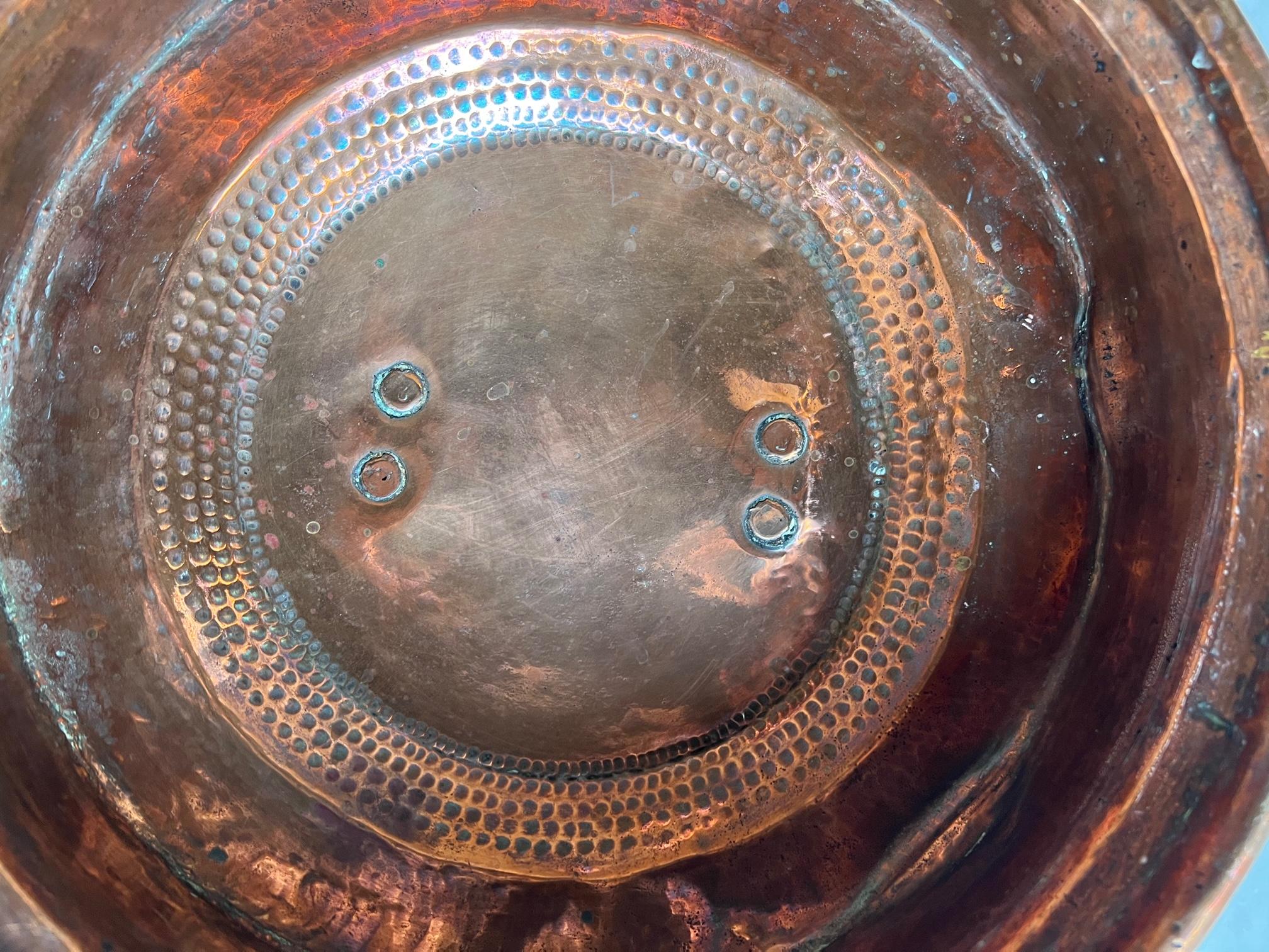19th Century Handmade French Copper Pot and Lid 5