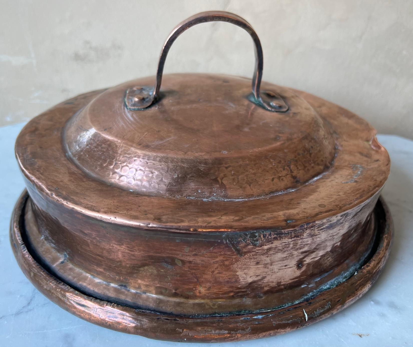 19th Century Handmade French Copper Pot and Lid 8