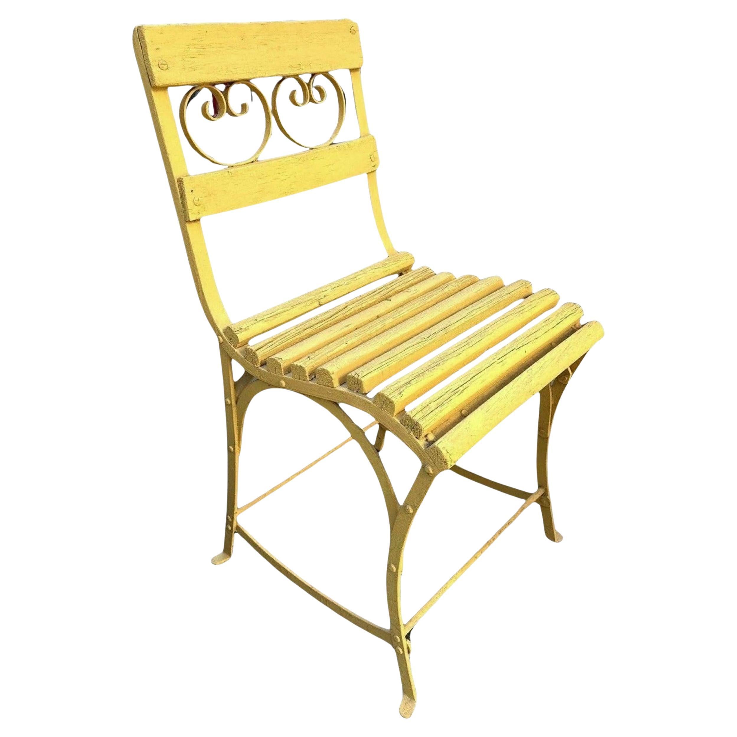 Sedie da giardino in ferro e Wood del XIX secolo, stile rustico francese, giallo in vendita