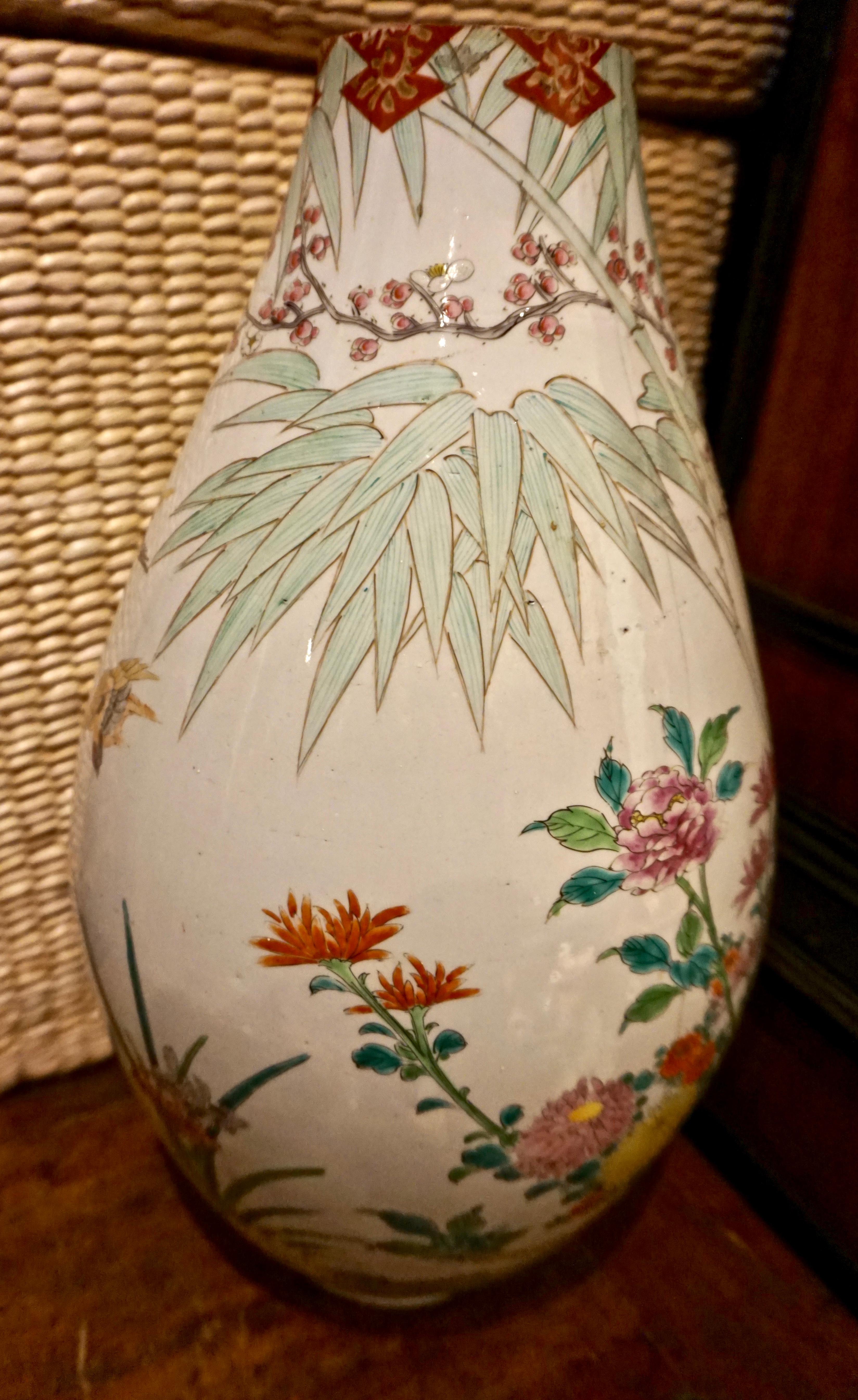 19th Century Handmade Large Japanese Conical Vase with Cranes and Foliage 2