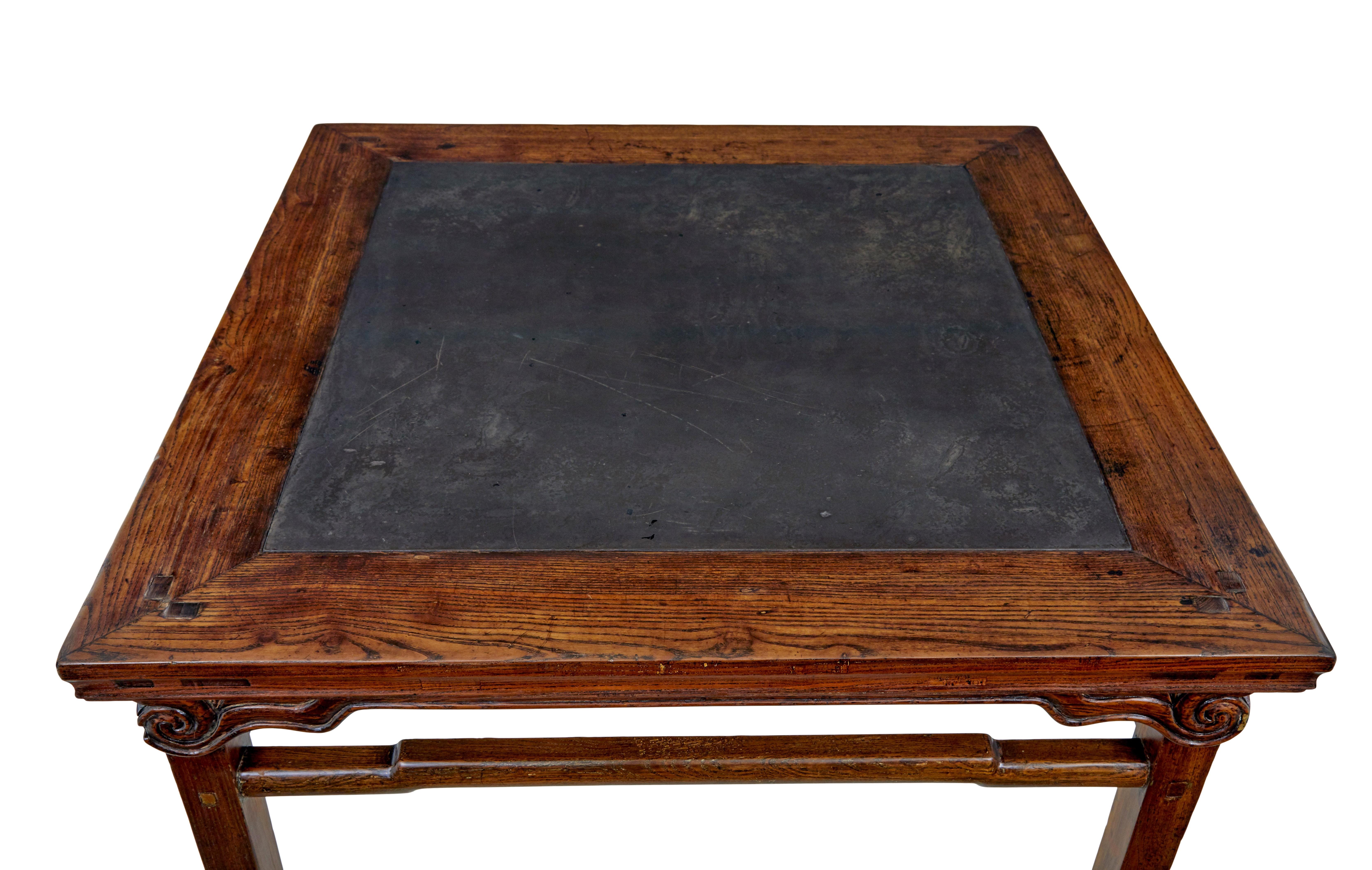 Mesa de centro de mármol de madera dura del siglo XIX Qing en venta