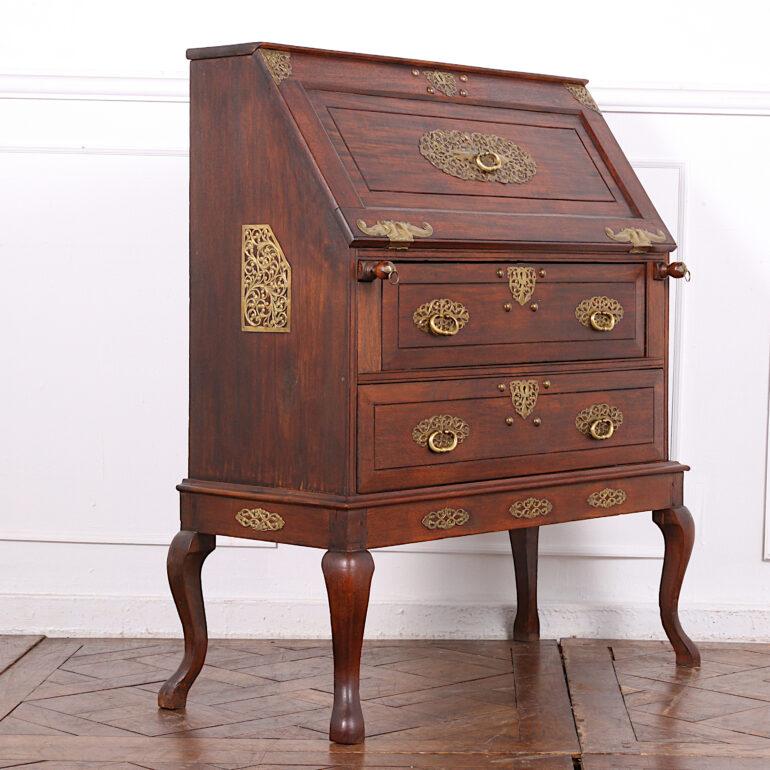 19th Century Hardwood and Brass Drop Front Desk Bureau In Good Condition In Vancouver, British Columbia