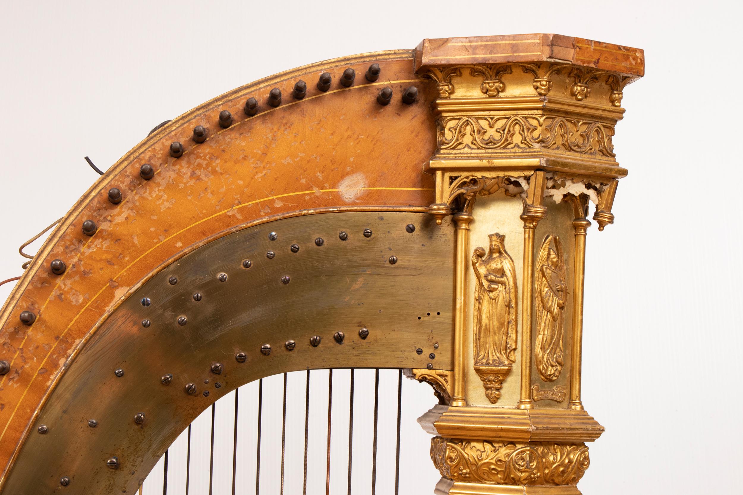 19th Century Harp by Sébastien Érard For Sale 1