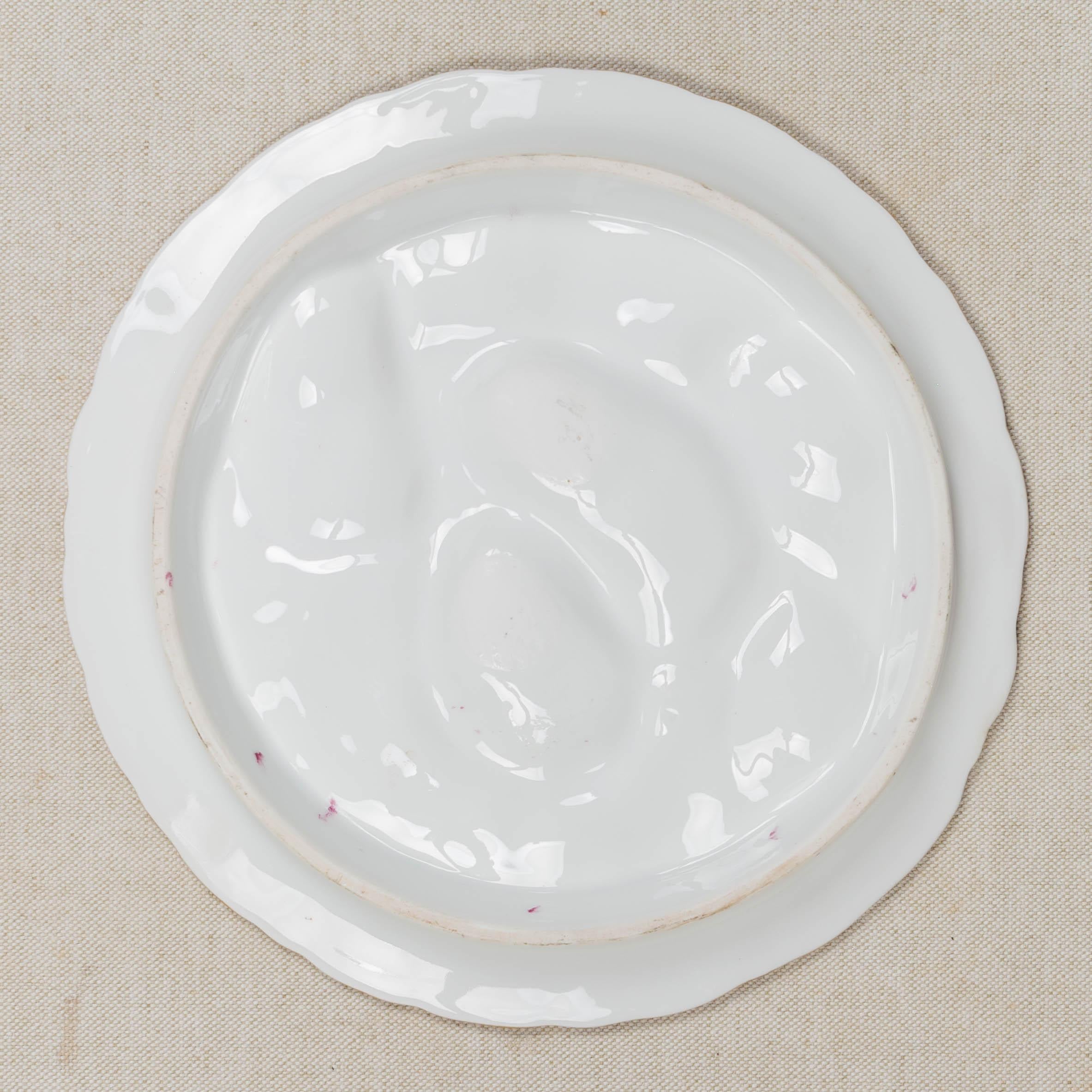 19th Century Haviland Limoges Turkey Oyster Plate In Good Condition For Sale In Winter Park, FL