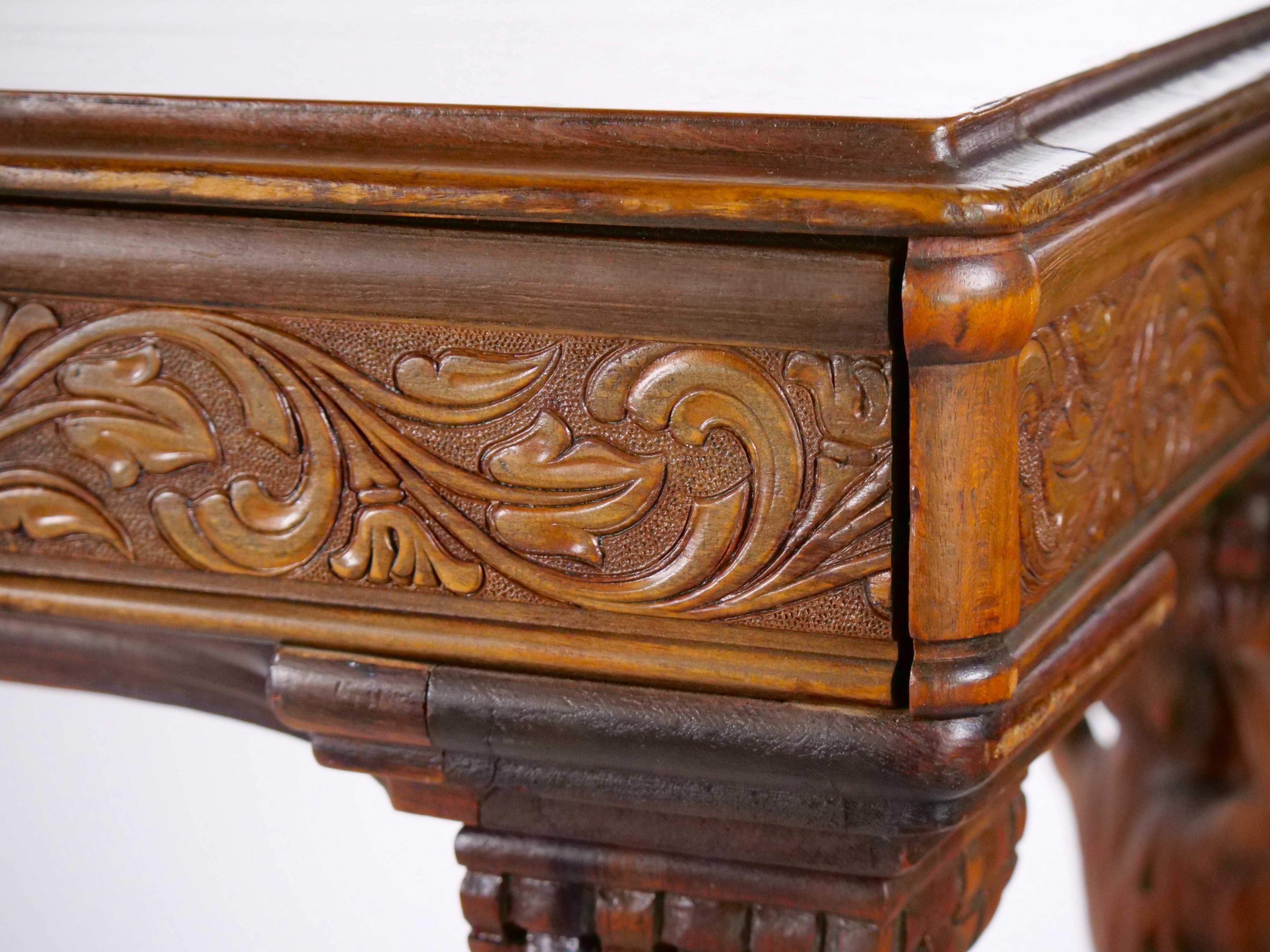 19th Century Heavily Hand Carved Inlaid Top Console / Center Table For Sale 8