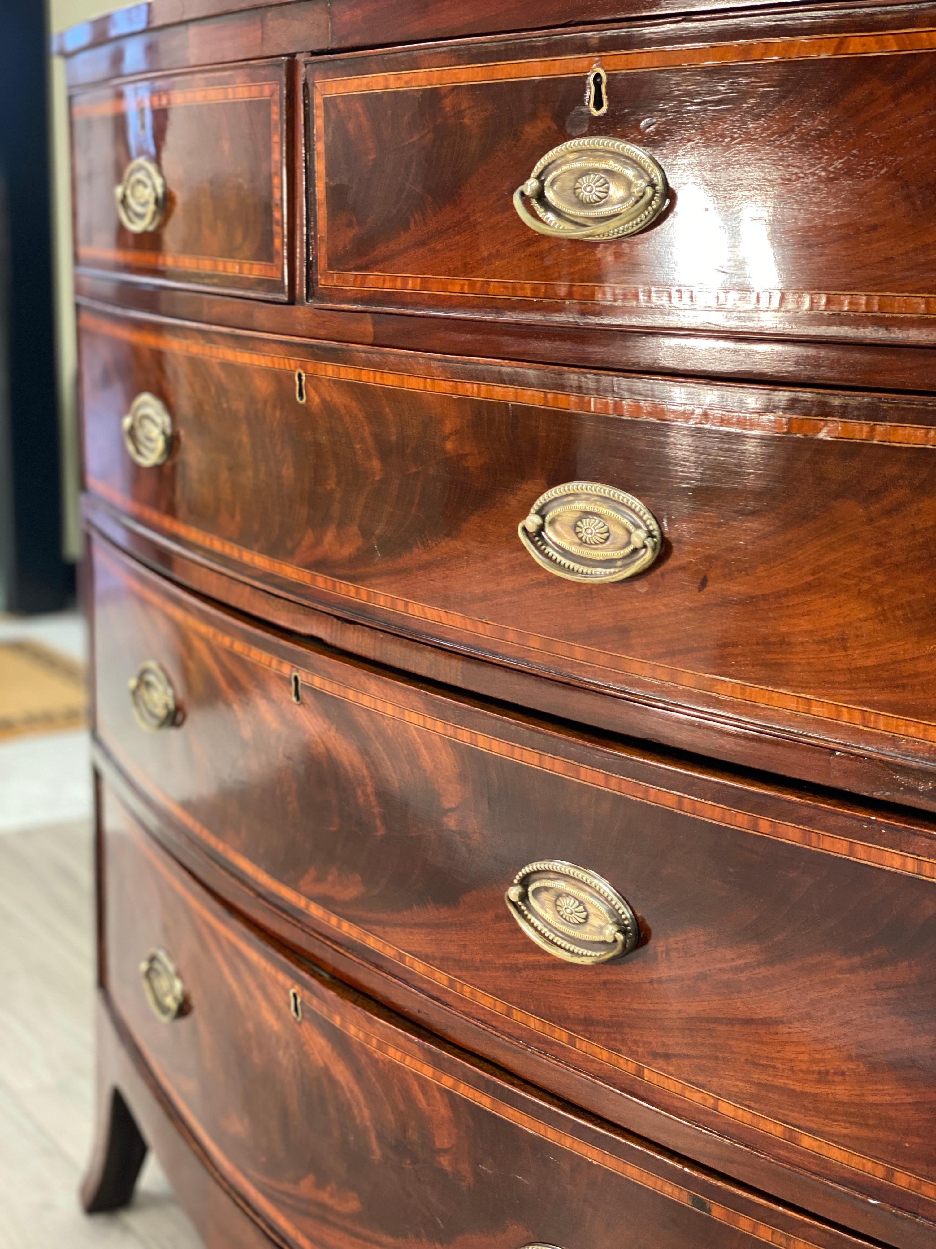 19th Century Hepplewhite Bow Front Chest of Drawers 4
