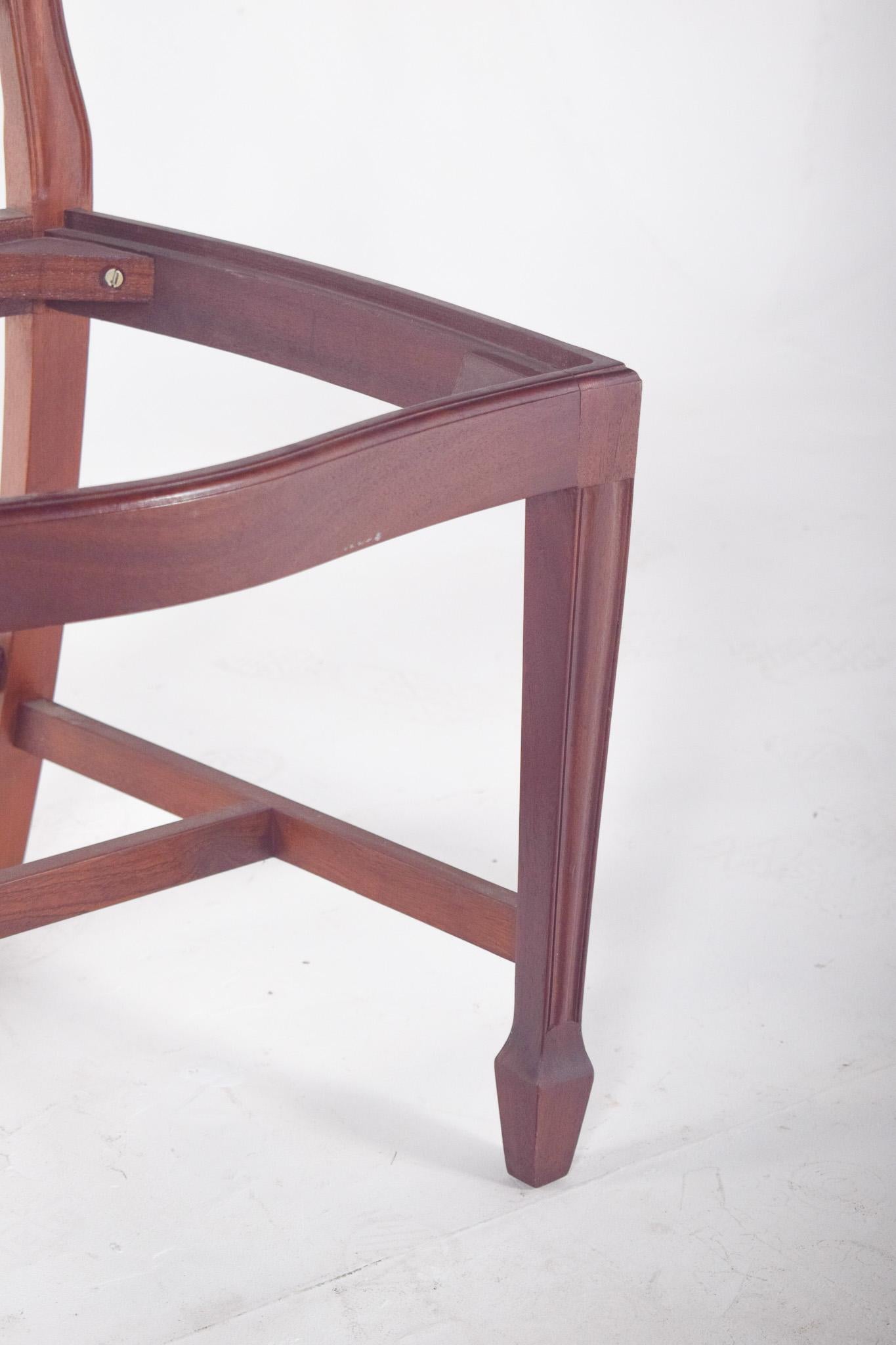 19th Century Hepplewhite Chair Without Seat In Good Condition For Sale In Lisboa, Lisboa