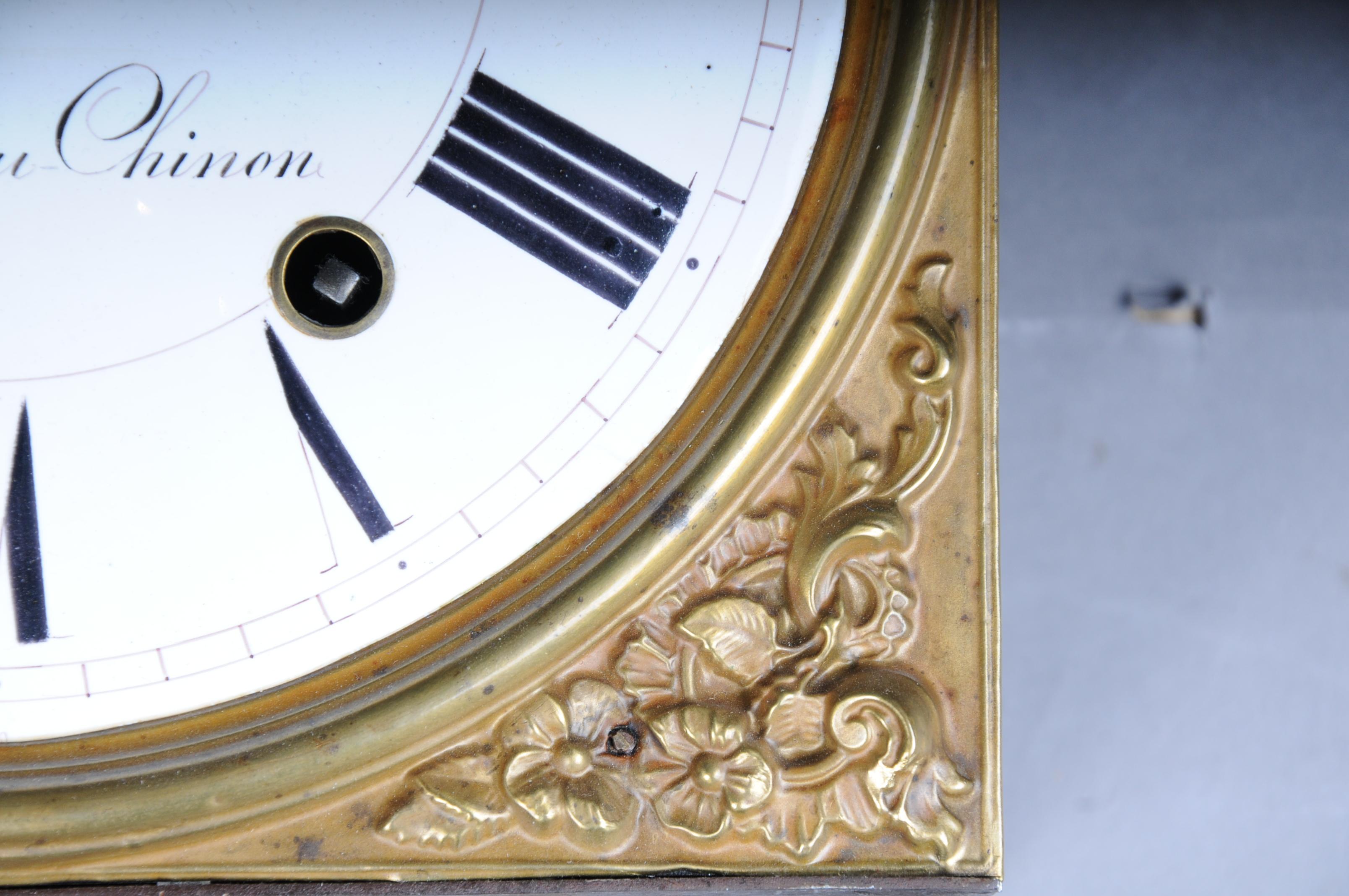 Orologio da parete in ottone di alta qualità del 19° secolo in vendita 2