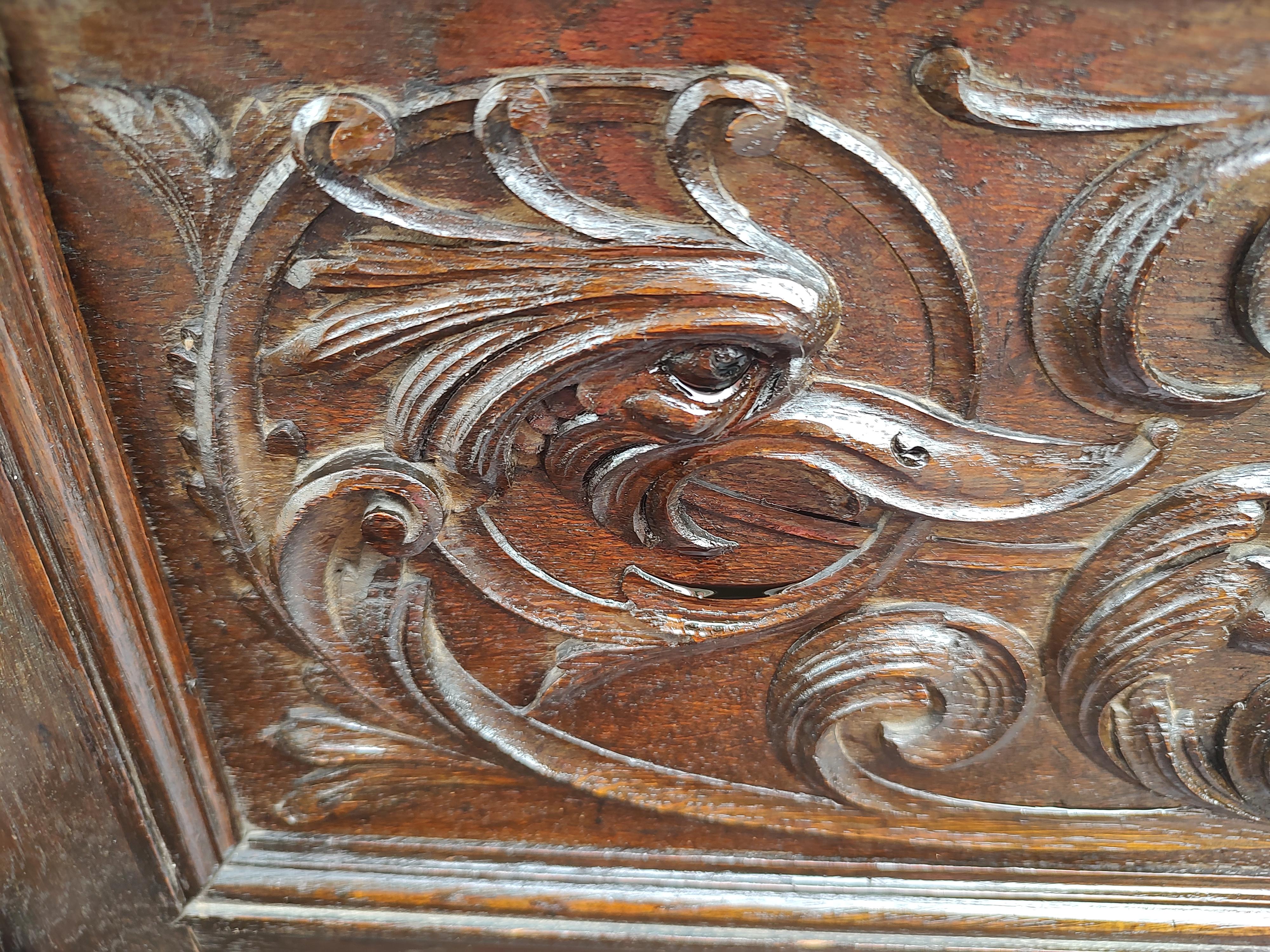 19th Century Highly Carved English Oak Bench Hall Seat w Carved Lions & Dragons For Sale 4