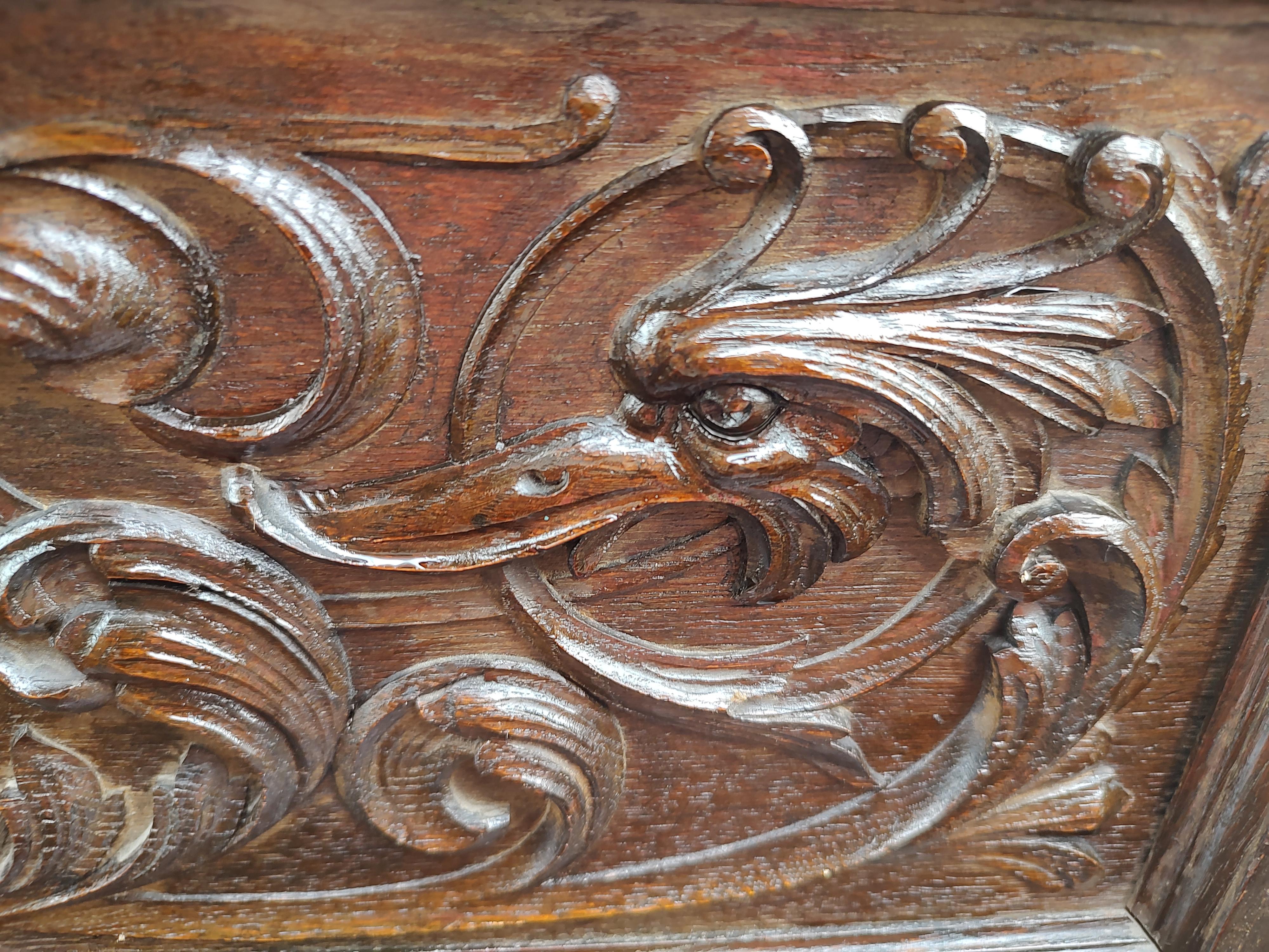 19th Century Highly Carved English Oak Bench Hall Seat w Carved Lions & Dragons For Sale 5