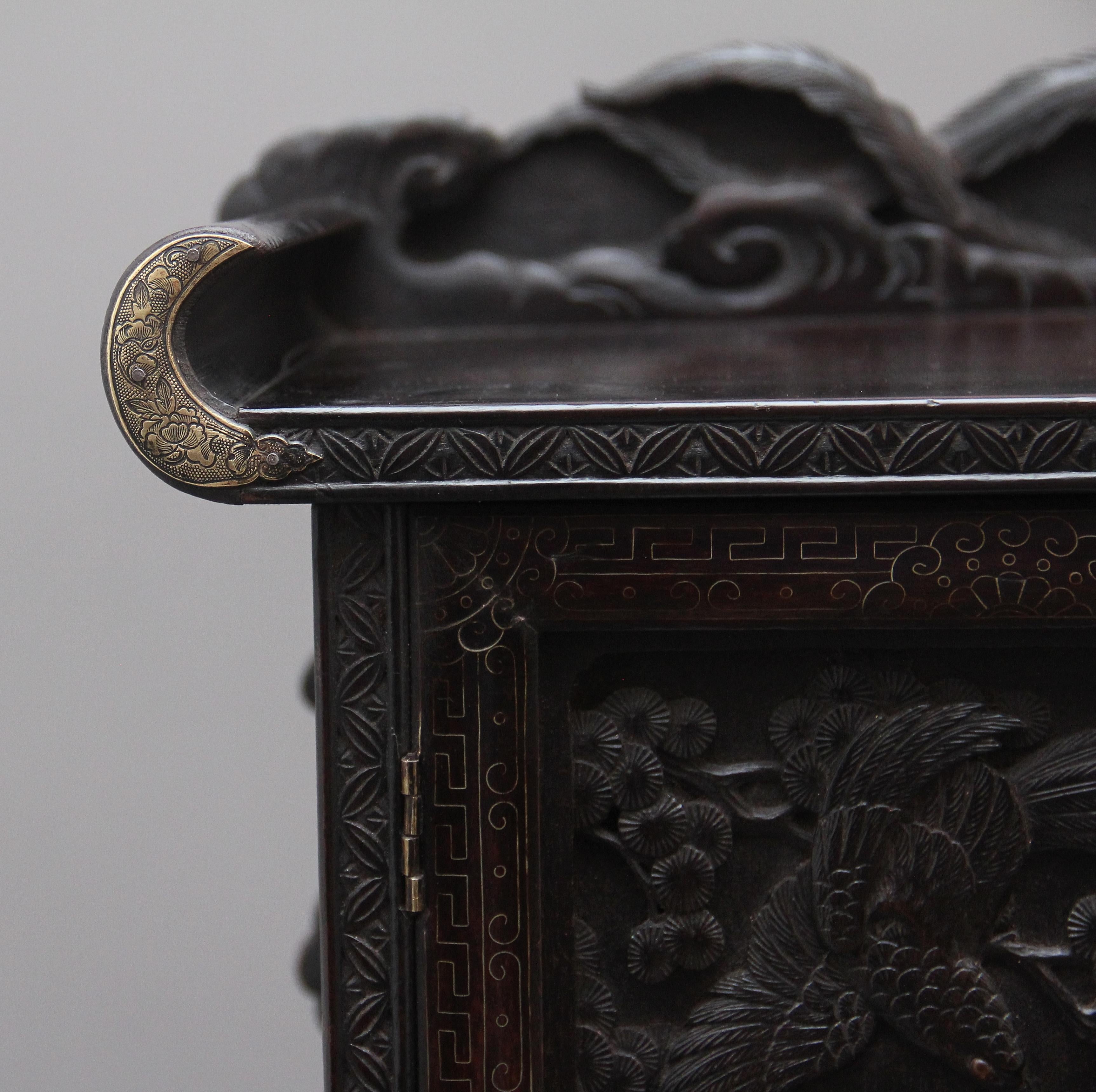 19th Century Highly Carved Japanese Desk and Chair 12