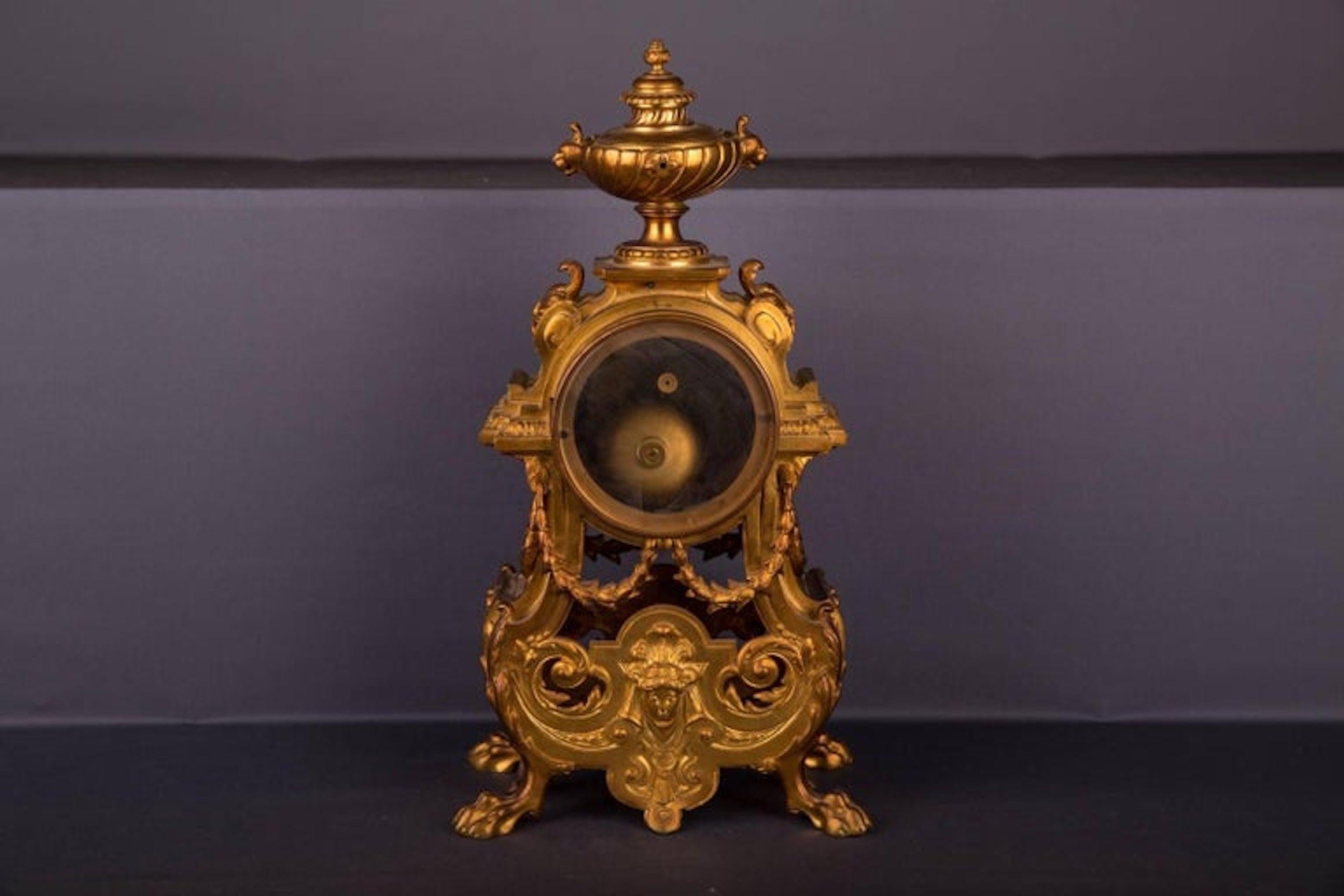 French 19th Century Historism Antique Chimney Clock Pendule For Sale