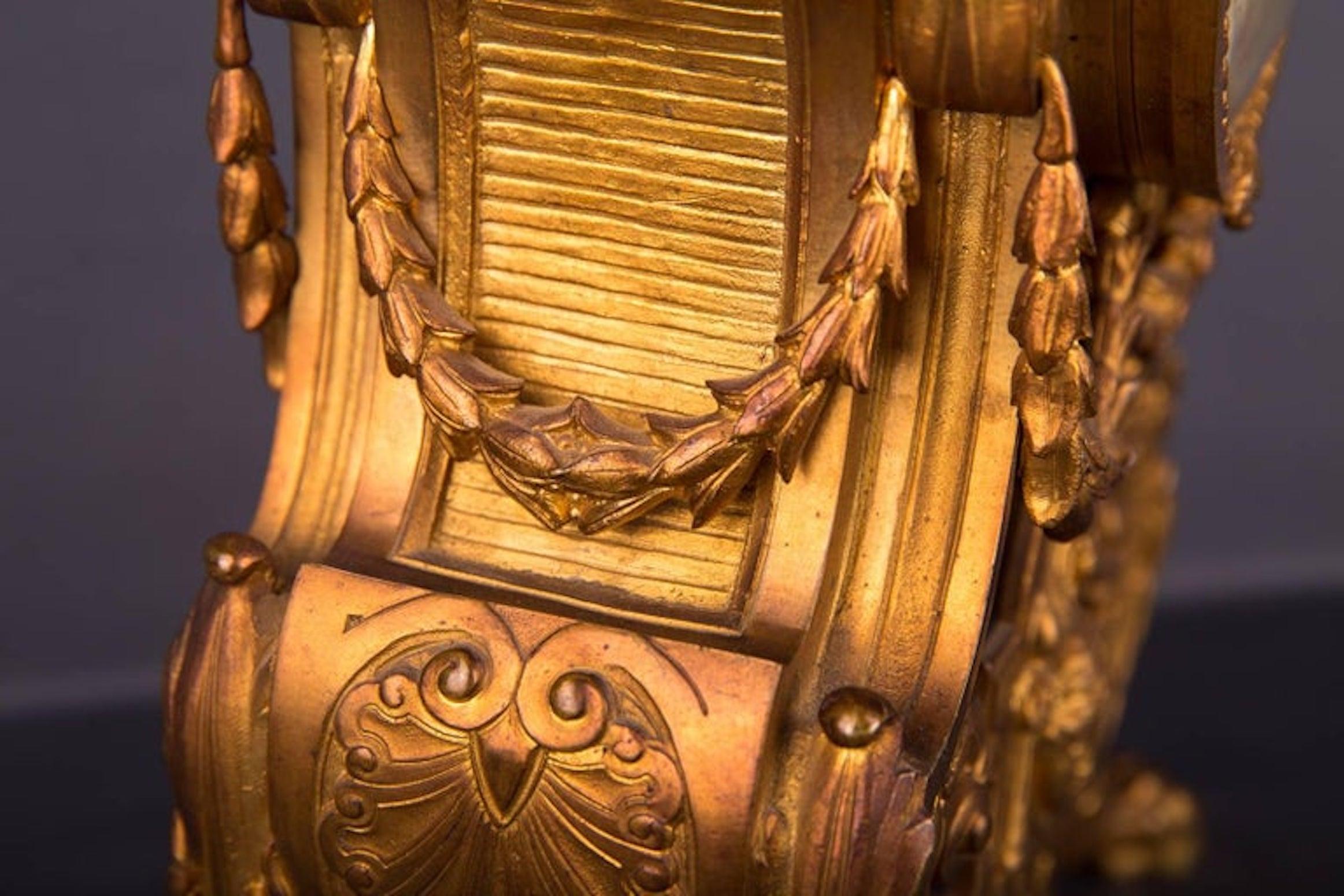 19th Century Historism Antique Chimney Clock Pendule For Sale 2