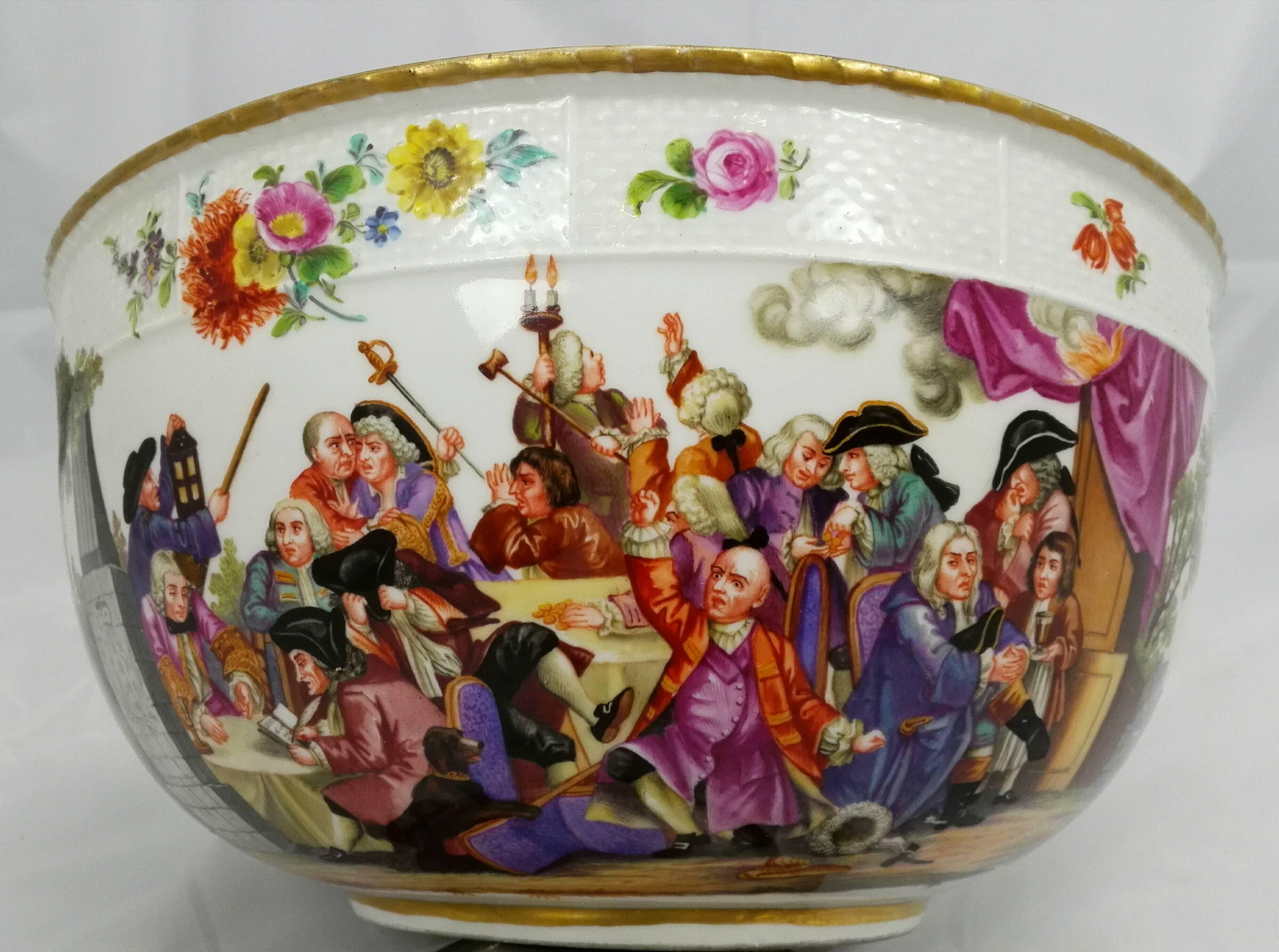 Biedermeier 19th Century Historismus Painting Meissen Lid Punsch Hardpaste Porcelain Bowl For Sale