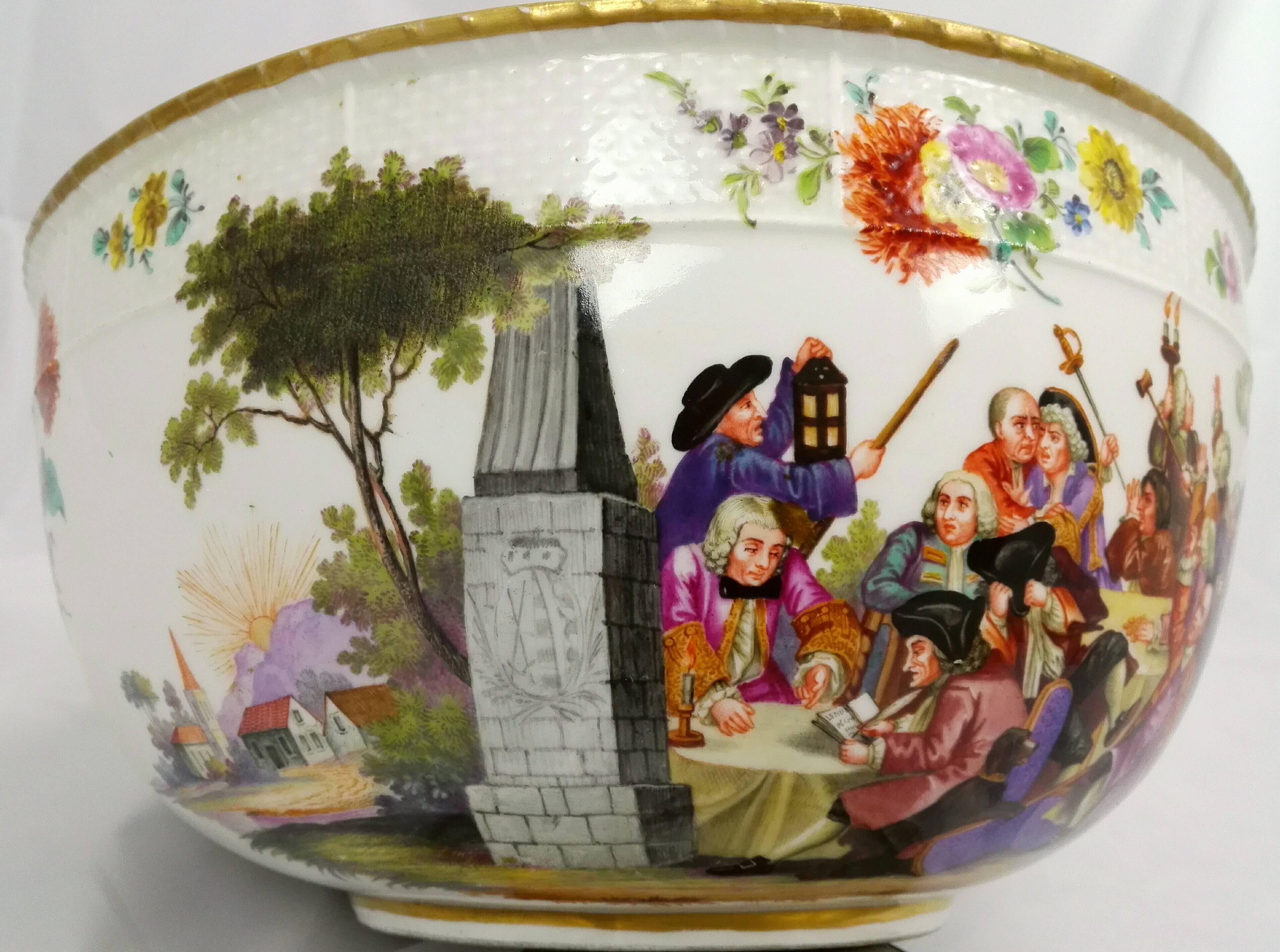 German 19th Century Historismus Painting Meissen Lid Punsch Hardpaste Porcelain Bowl For Sale